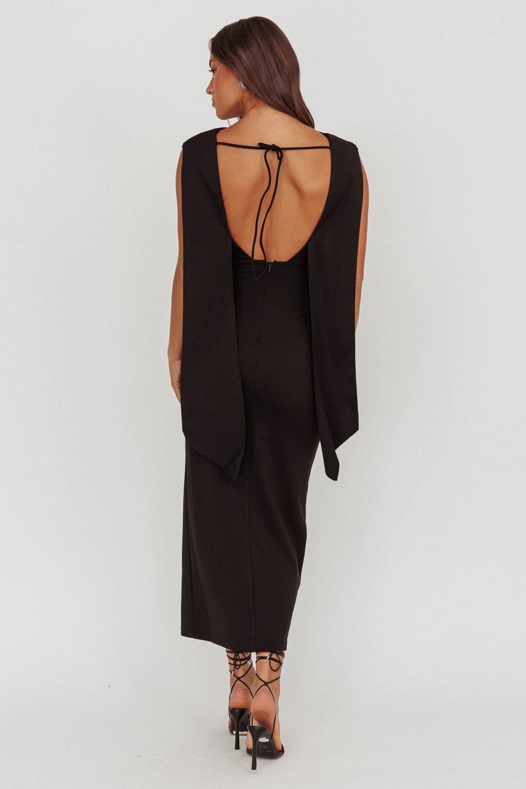 high love maxi dress black l love Vacation me, she's so peaceful .. @fashionnovacurve Matilda High Slit Maxi Lace Dress