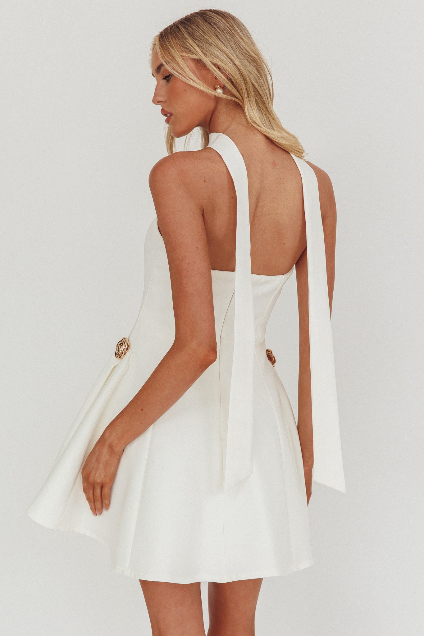 Annora Strapless Gold Button Mini Dress White Selfie Leslie Annora Strapless Gold Button Mini Dress White Selfie Leslie