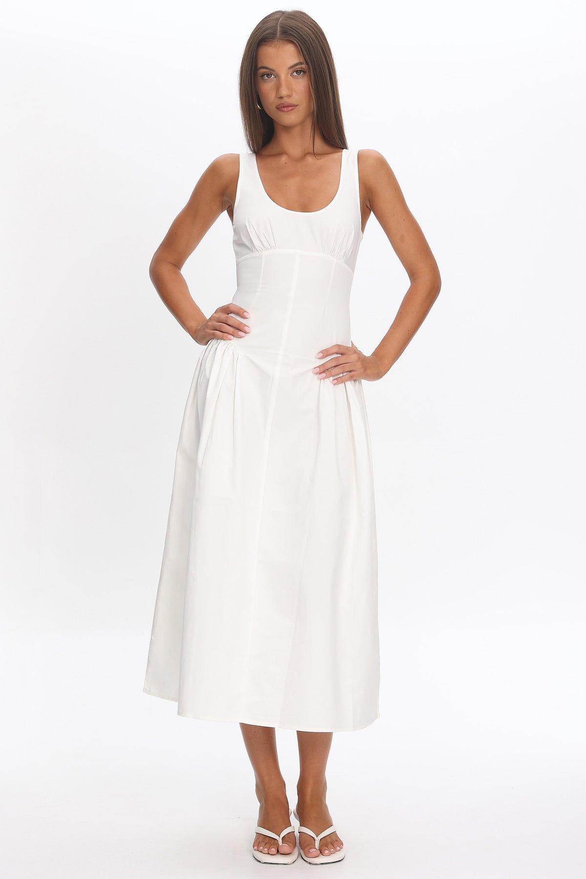 lioness prophecy maxi dress Luna Rosa Porcelain UOM:Case of 50 black_quince from shoulder Open-Back Long Halter Prom
