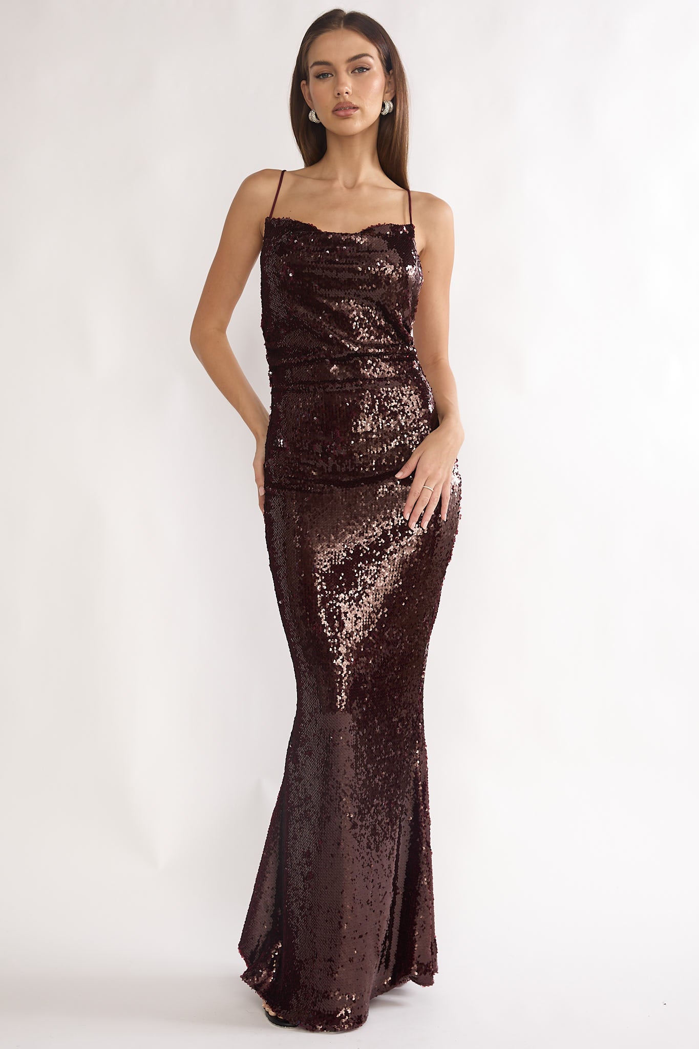 She's The Star Open Tied Back Maxi Dress Sequin Wine Selfie Leslie