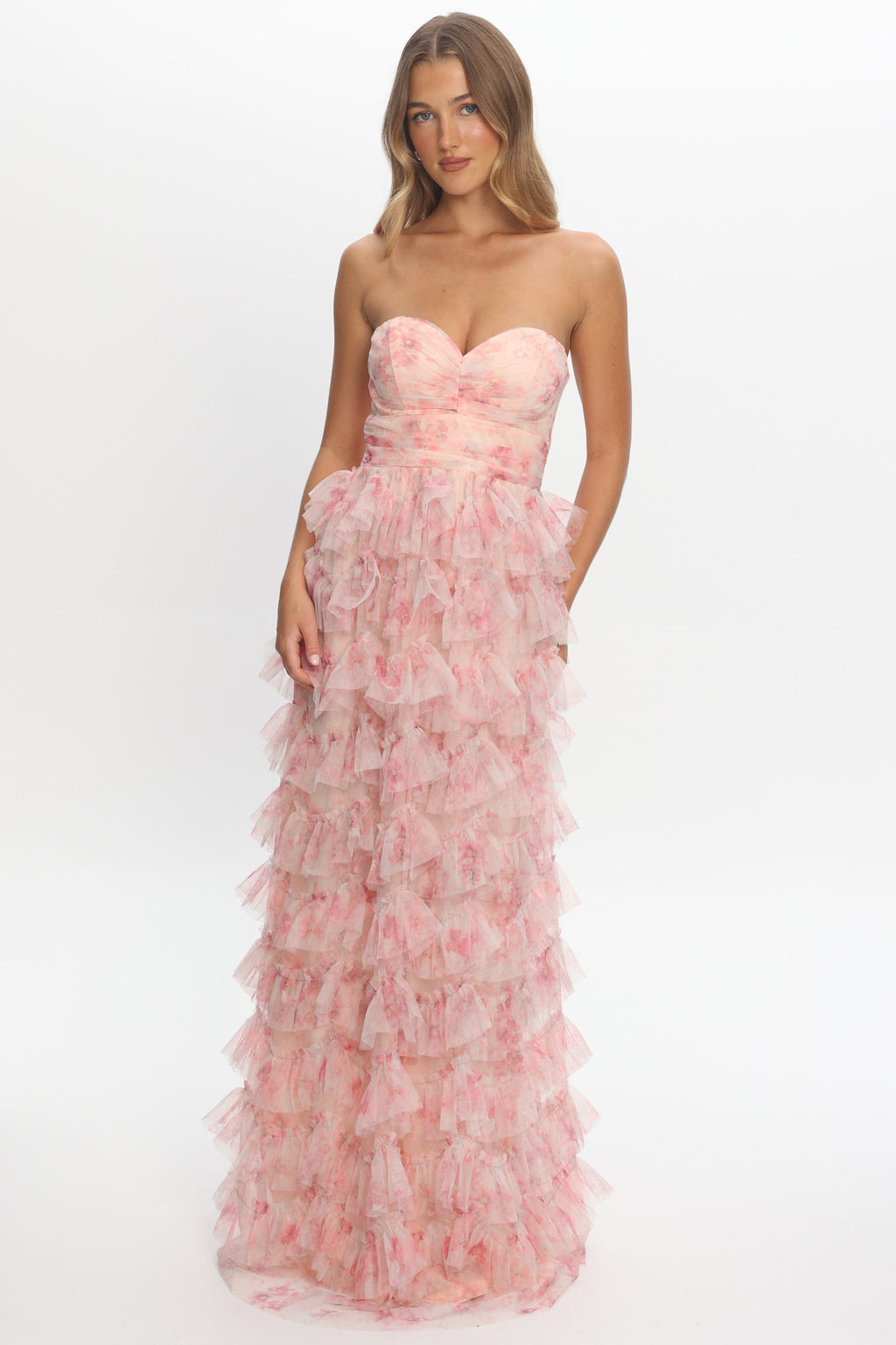 Marisyn Tiered Frill Maxi Dress Floral Blush - M Marisyn Tiered Frill Maxi Dress Floral Blush - M