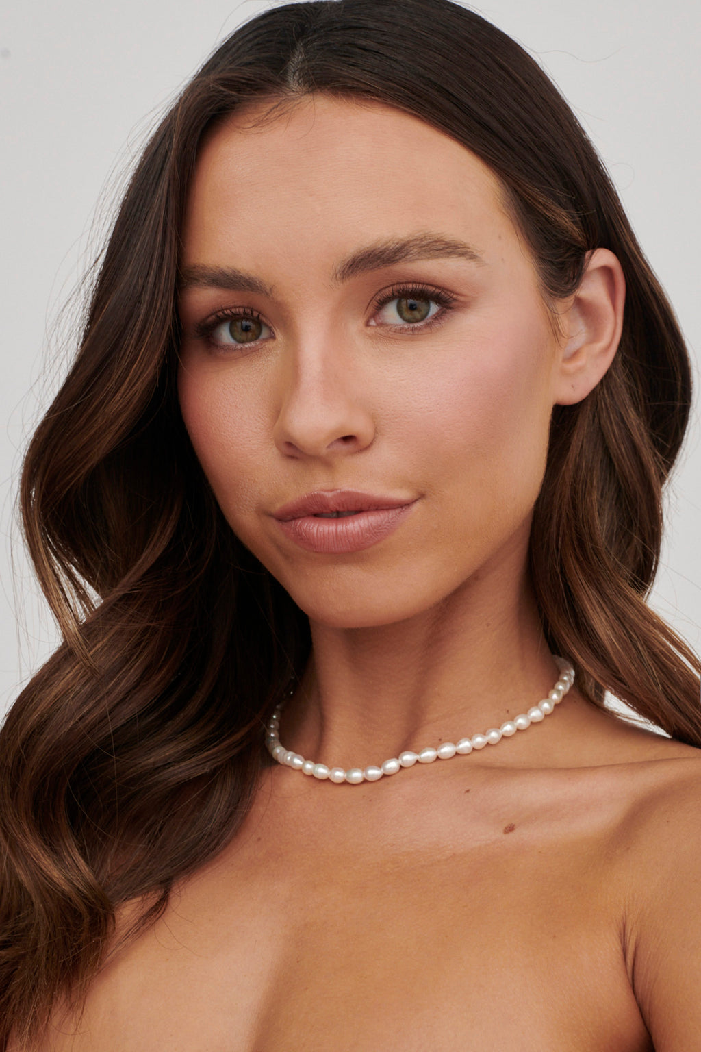 Bonita Pearl Strand Necklace Gold by Selfie Leslie