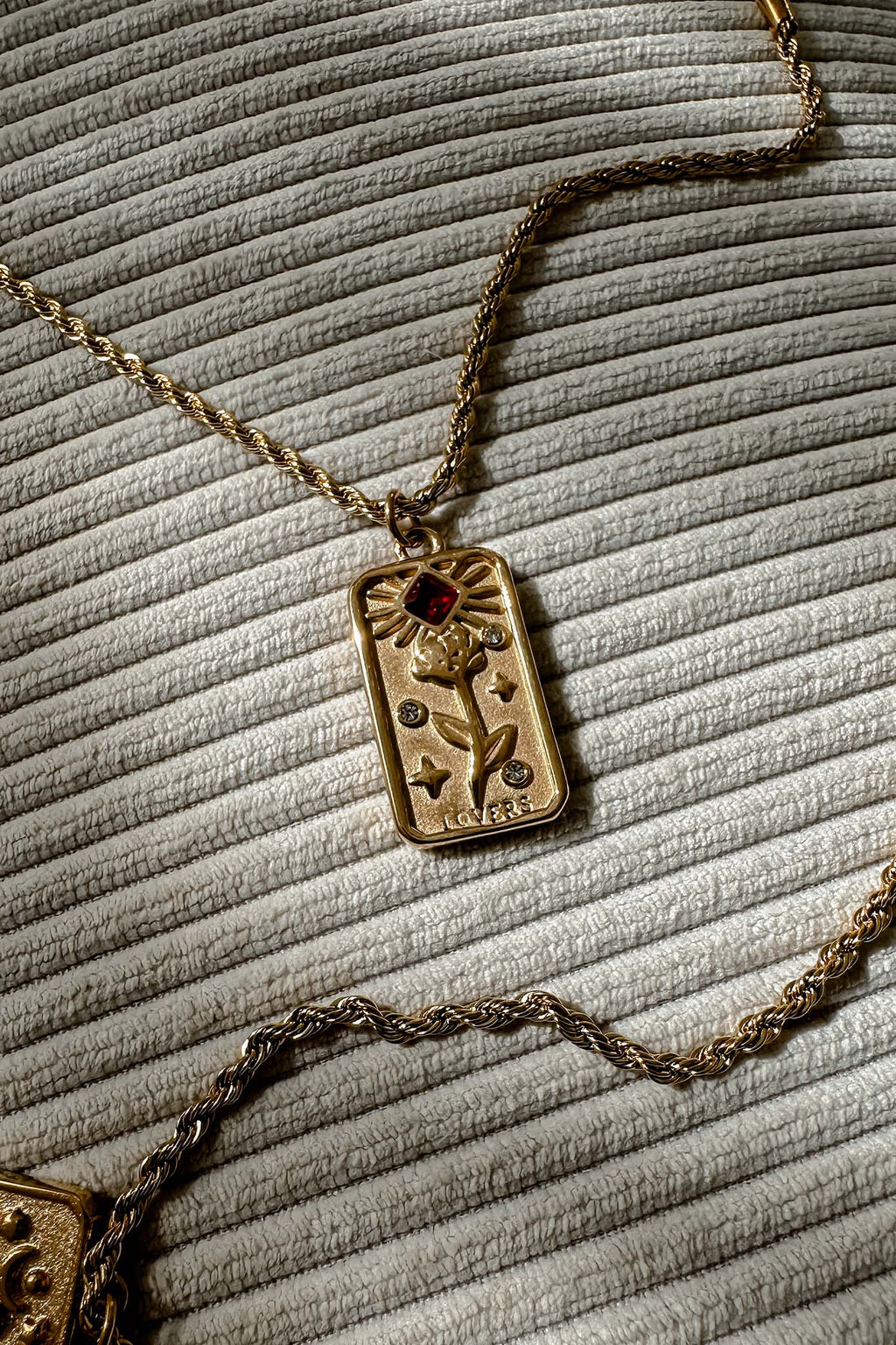 Ida Rope Chain Pendant Necklace Gold by Selfie Leslie
