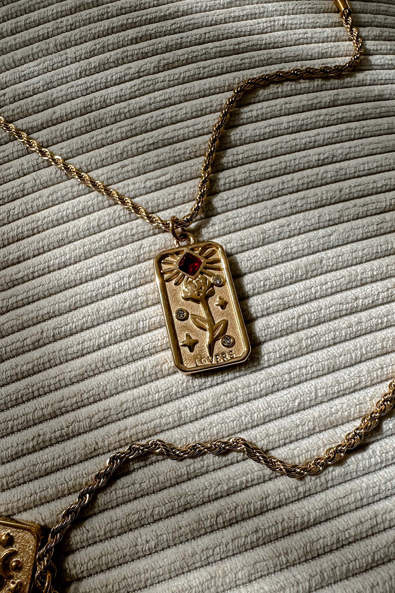 Ida Rope Chain Pendant Necklace Gold by Selfie Leslie