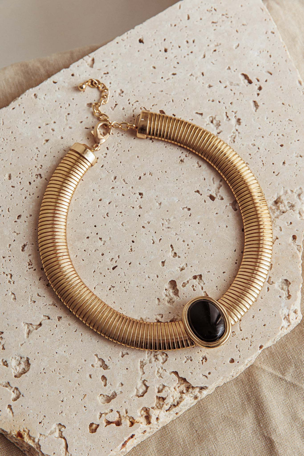 Cleopatra Oval Pendant Necklace Gold Black by Selfie Leslie