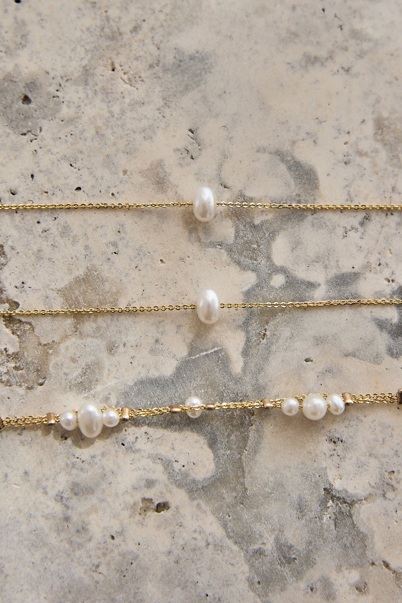 Amris Triple Strand Necklace Gold/Pearl | Selfie Leslie
