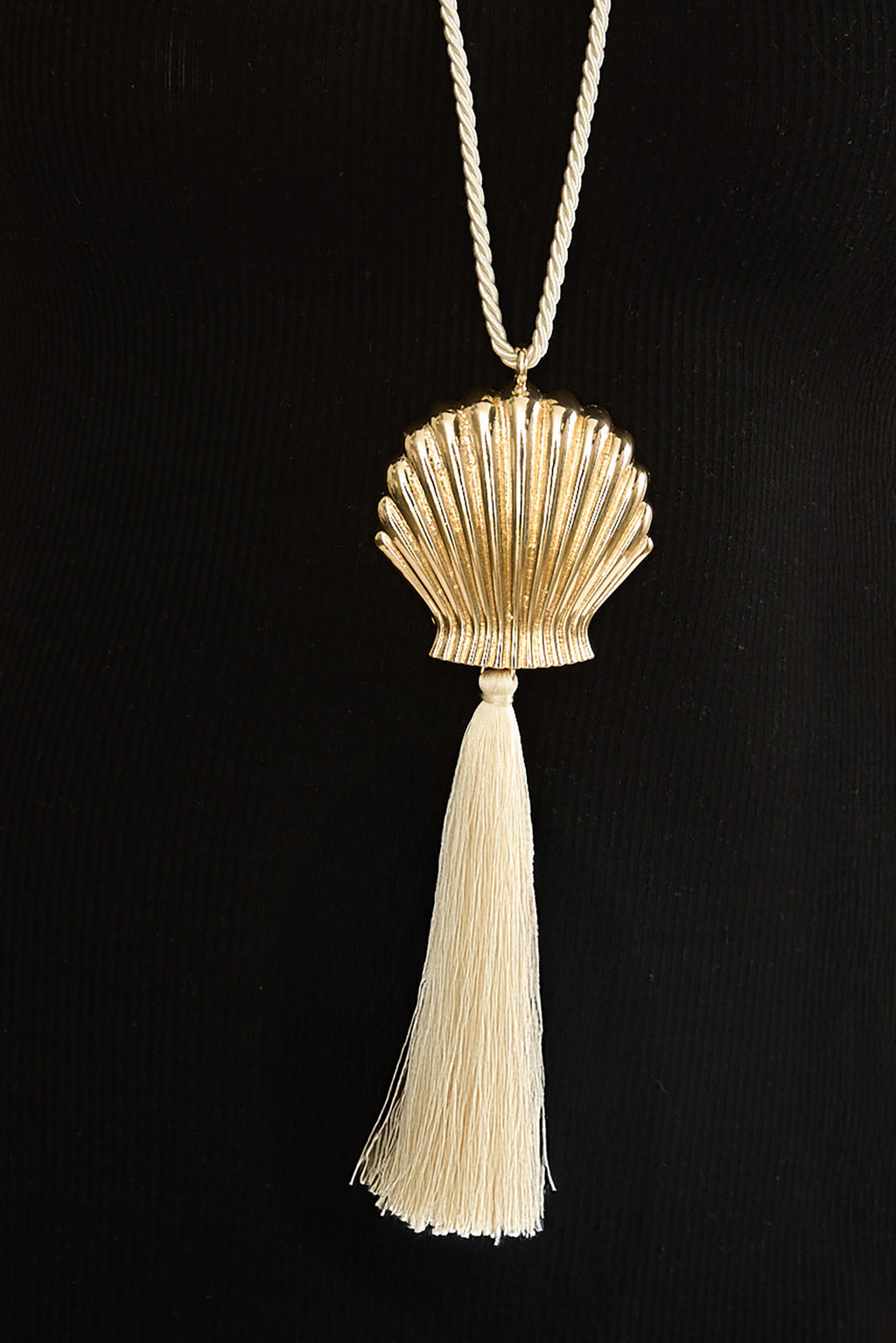 Fioren Shell Tassel Necklace Gold/Ivory by Selfie Leslie