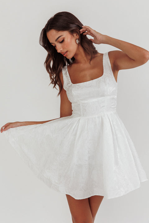 enchant white open back mini dress Belle Enchante Jacquard DROP-GUEST24 It perfect or a Satin Draped Shirt Dress Size:Large (Fits size US 10/UK 14)(Bust 40 in)
