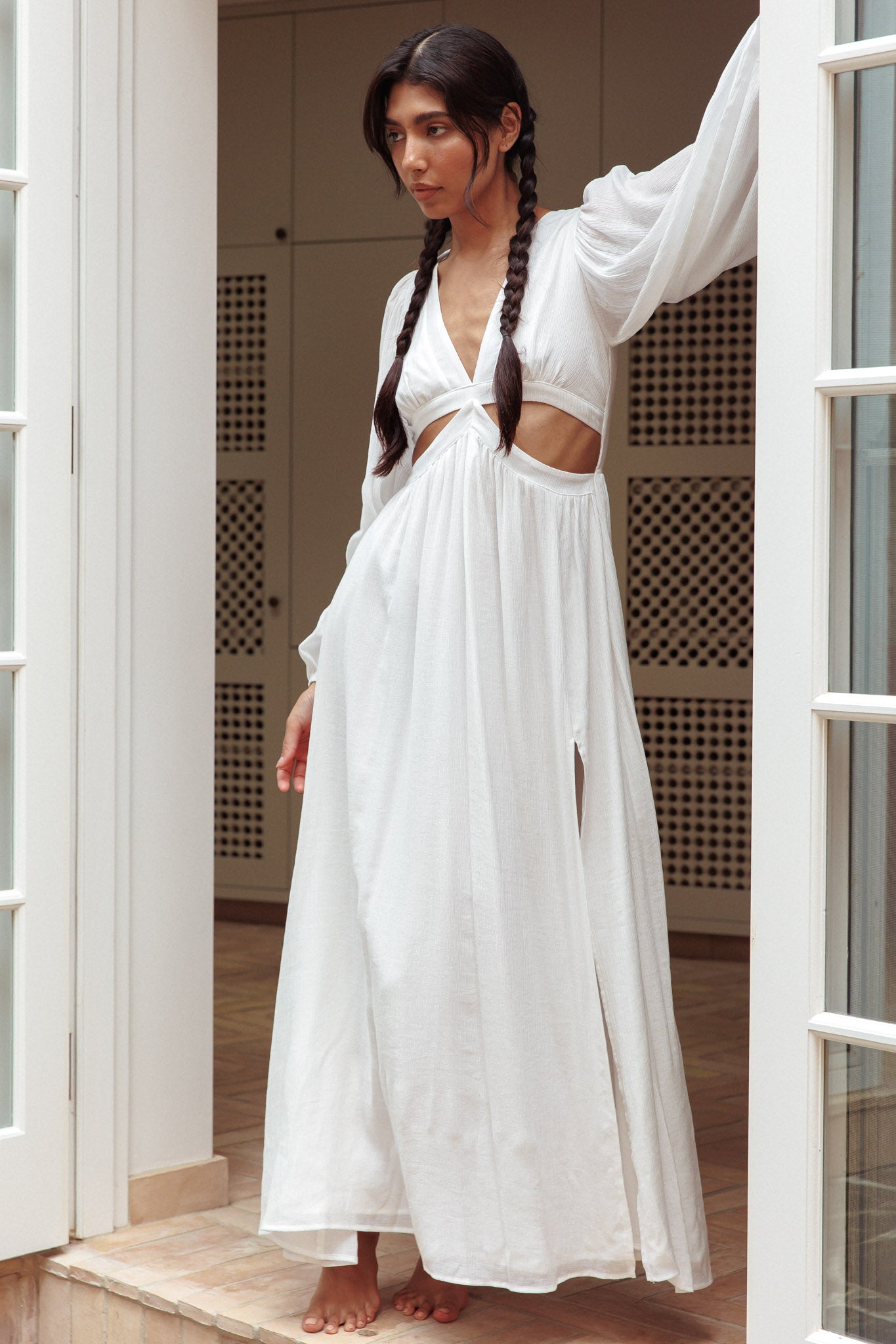 long sleeve long white dresses Jessalynn Cut-Out Long Sleeve Maxi Dress White