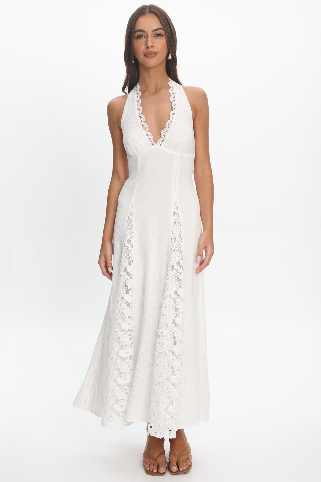 white lace halter dress Nataliana Mini / Style it with strappy heels and pearl accessories for an effortlessly feminine look. Trixxi White Lace Halter Bodycon