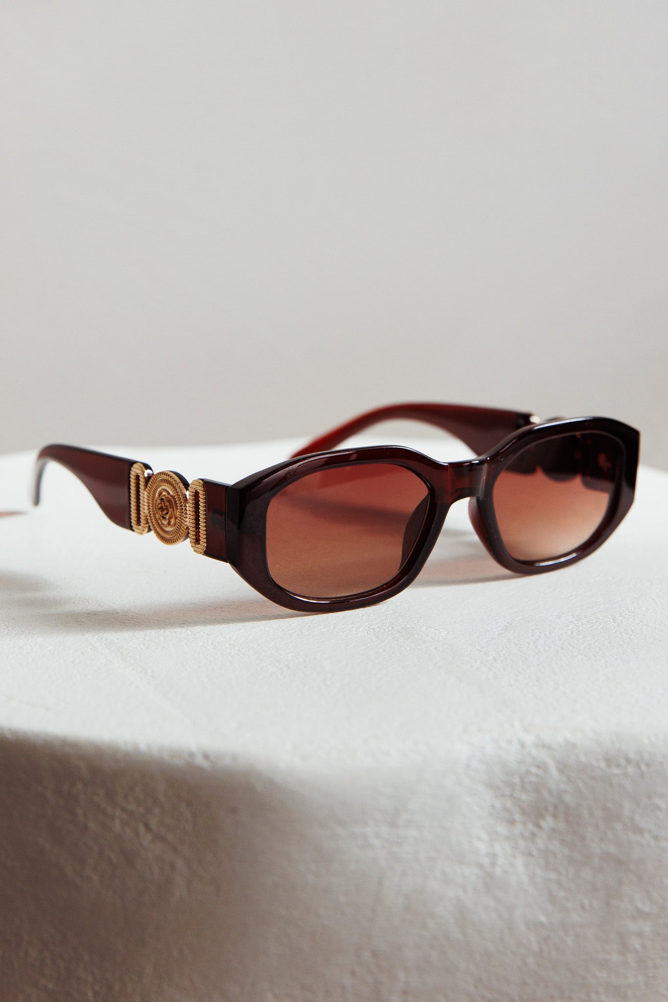 Heartfelt Square Sunglasses Brown by Selfie Leslie