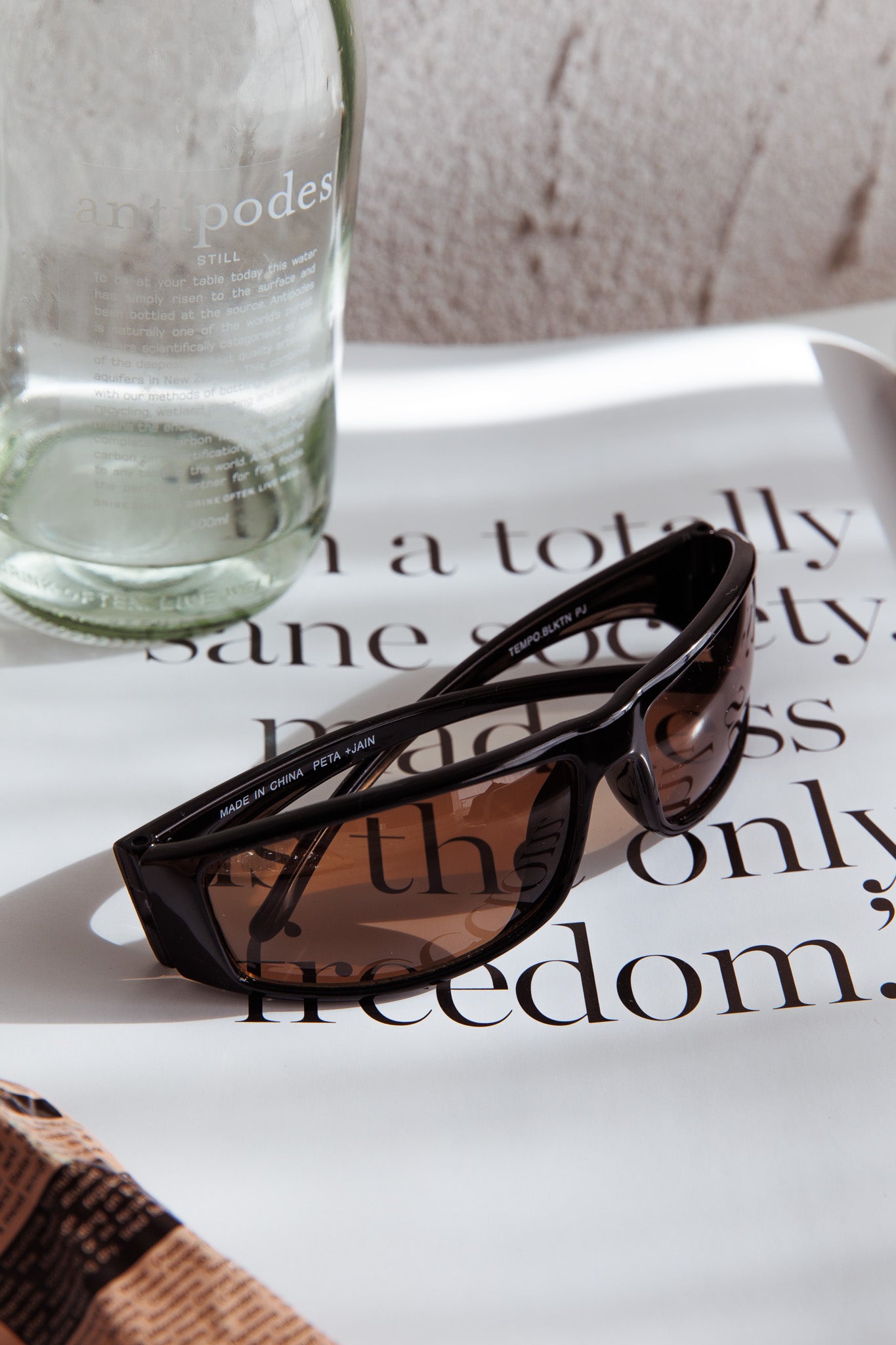 Peta And Jain Tempo Sunglasses Black by Selfie Leslie