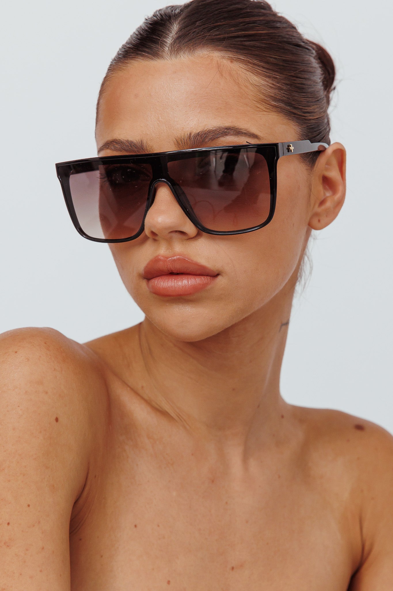 Peta And Jain Mars Sunglasses Black by Selfie Leslie