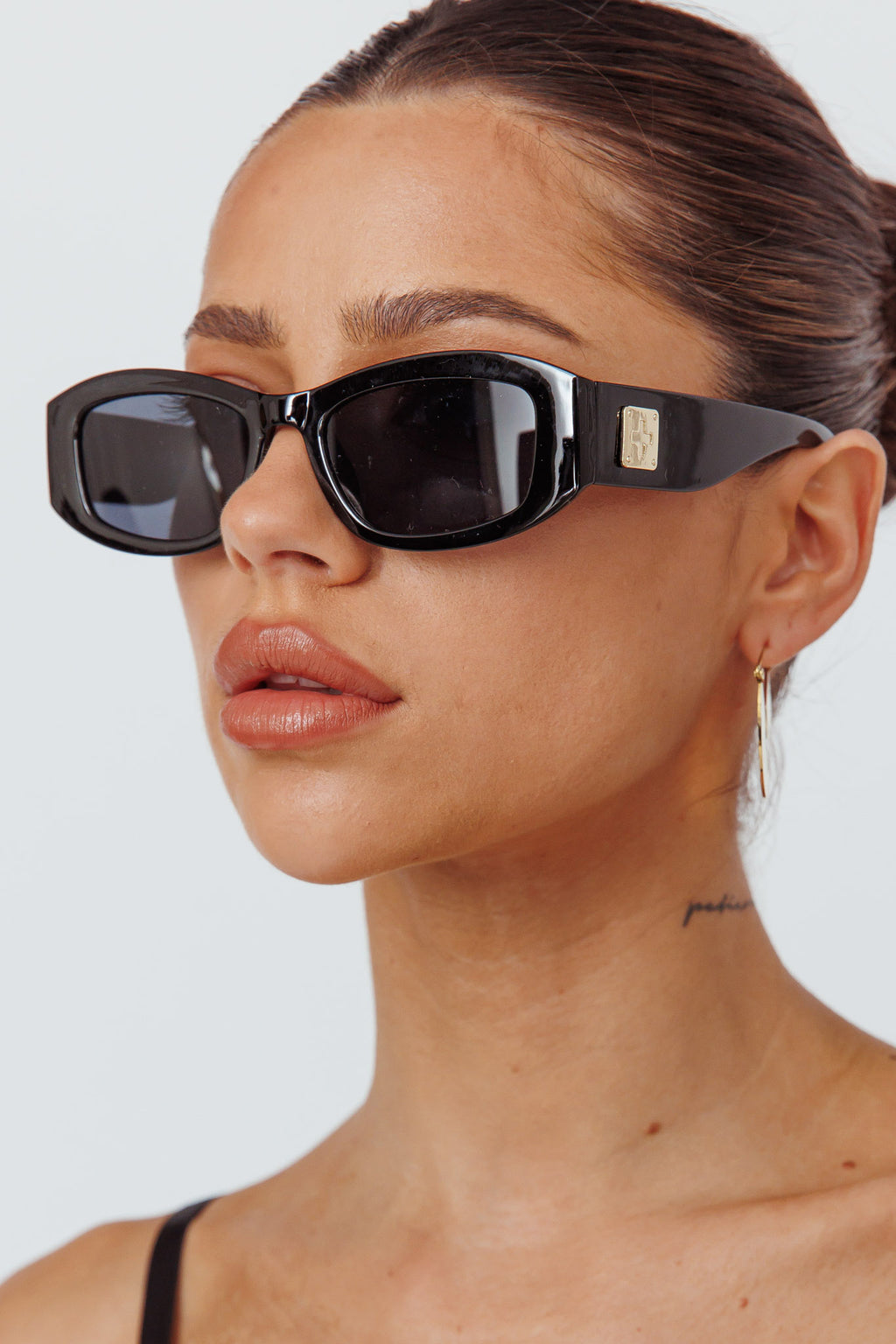 Peta And Jain Inez Sunglasses Black by Selfie Leslie