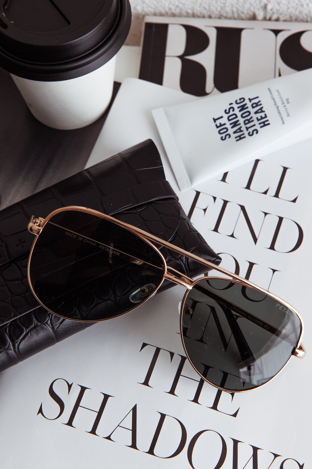 Peta And Jain Franki Sunglasses Gold by Selfie Leslie