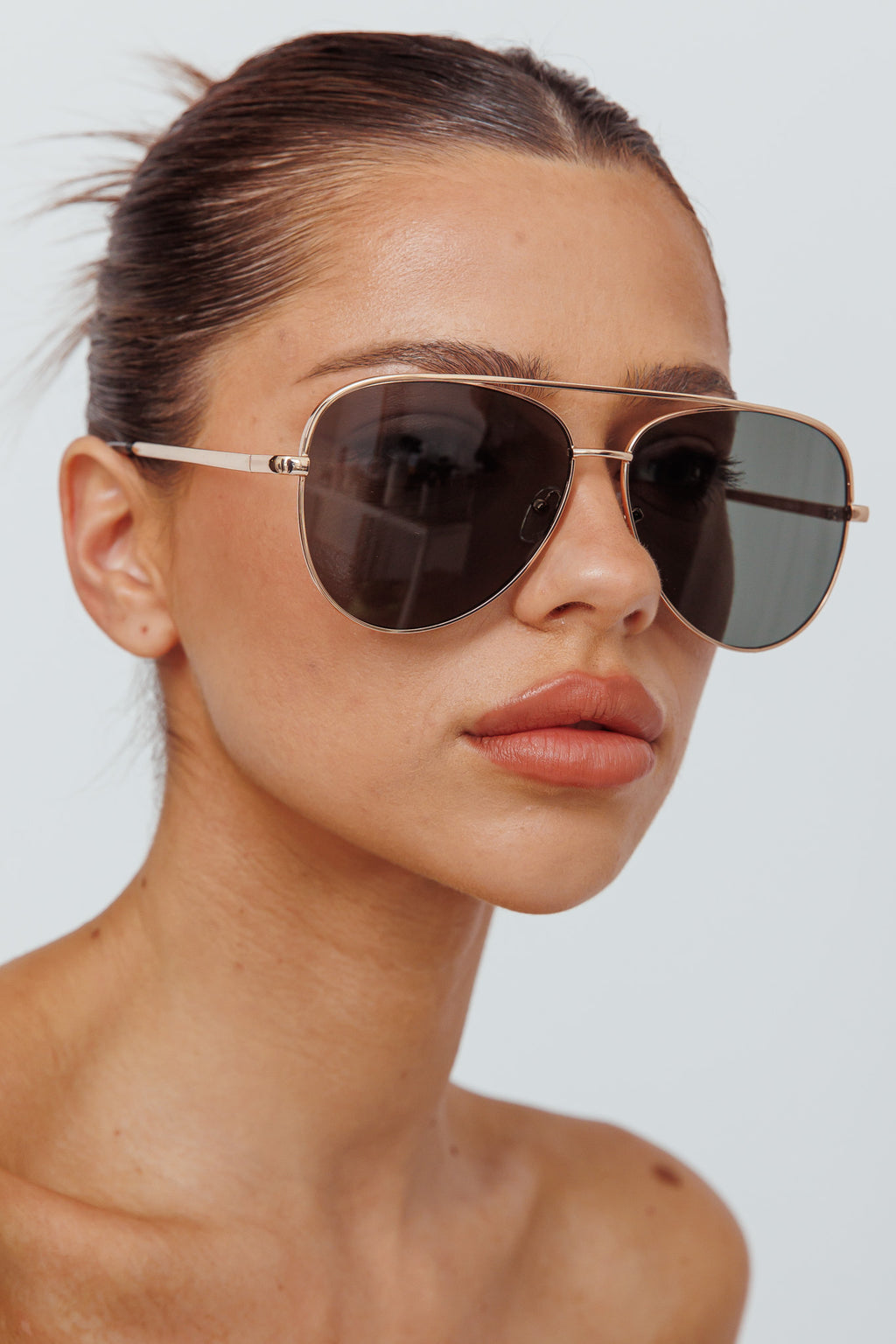 Peta And Jain Franki Sunglasses Gold by Selfie Leslie