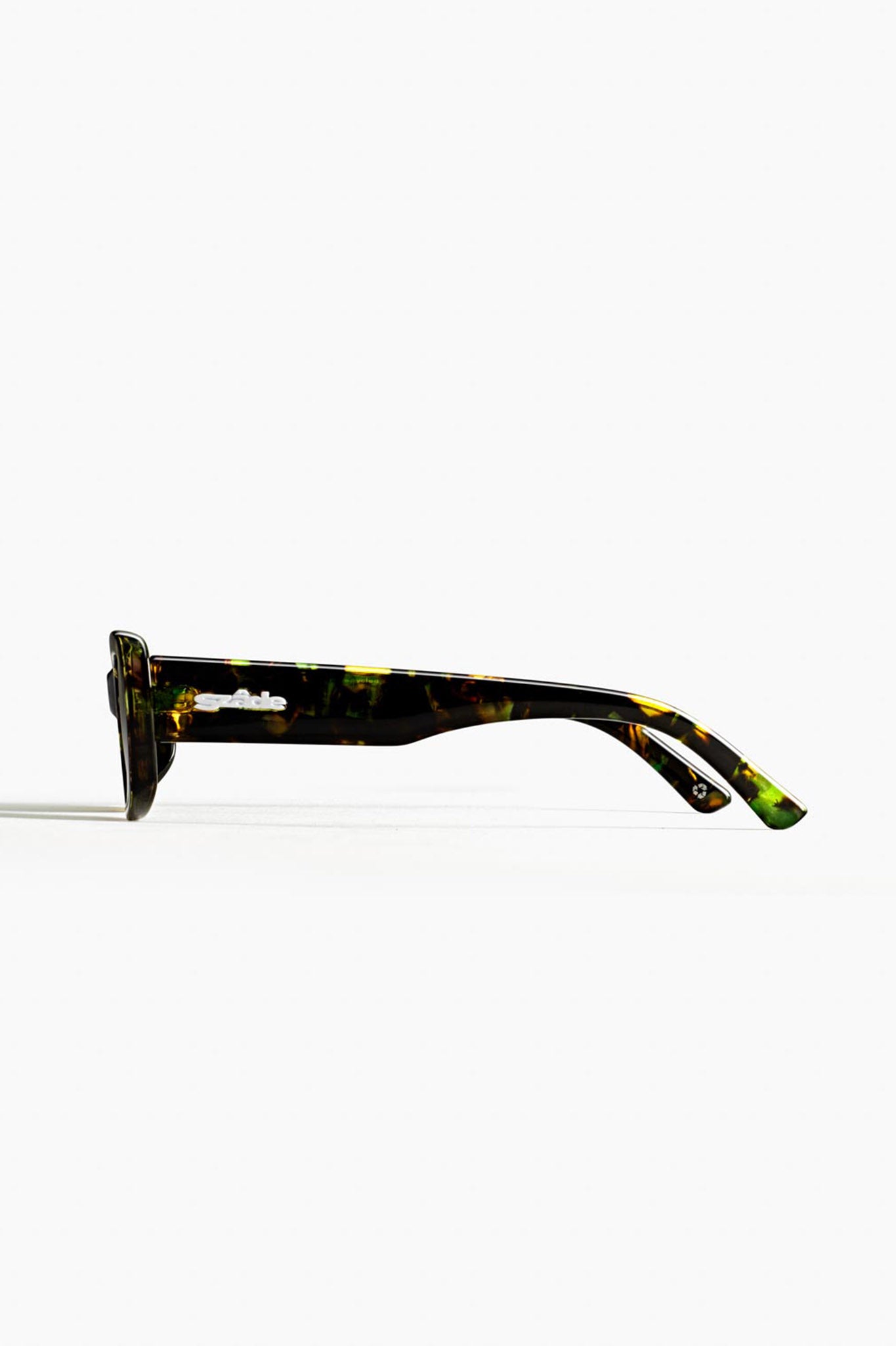 SZADE Sunglasses Dollin ; Jaded Greens by Selfie Leslie