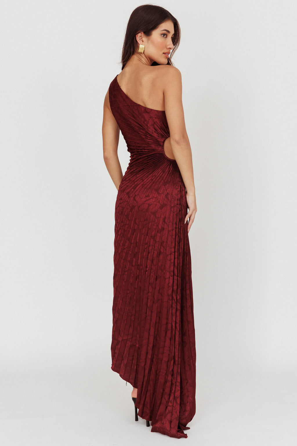 Amelie One-Shoulder Accordion Pleat Maxi Dress Merlot by Selfie Leslie