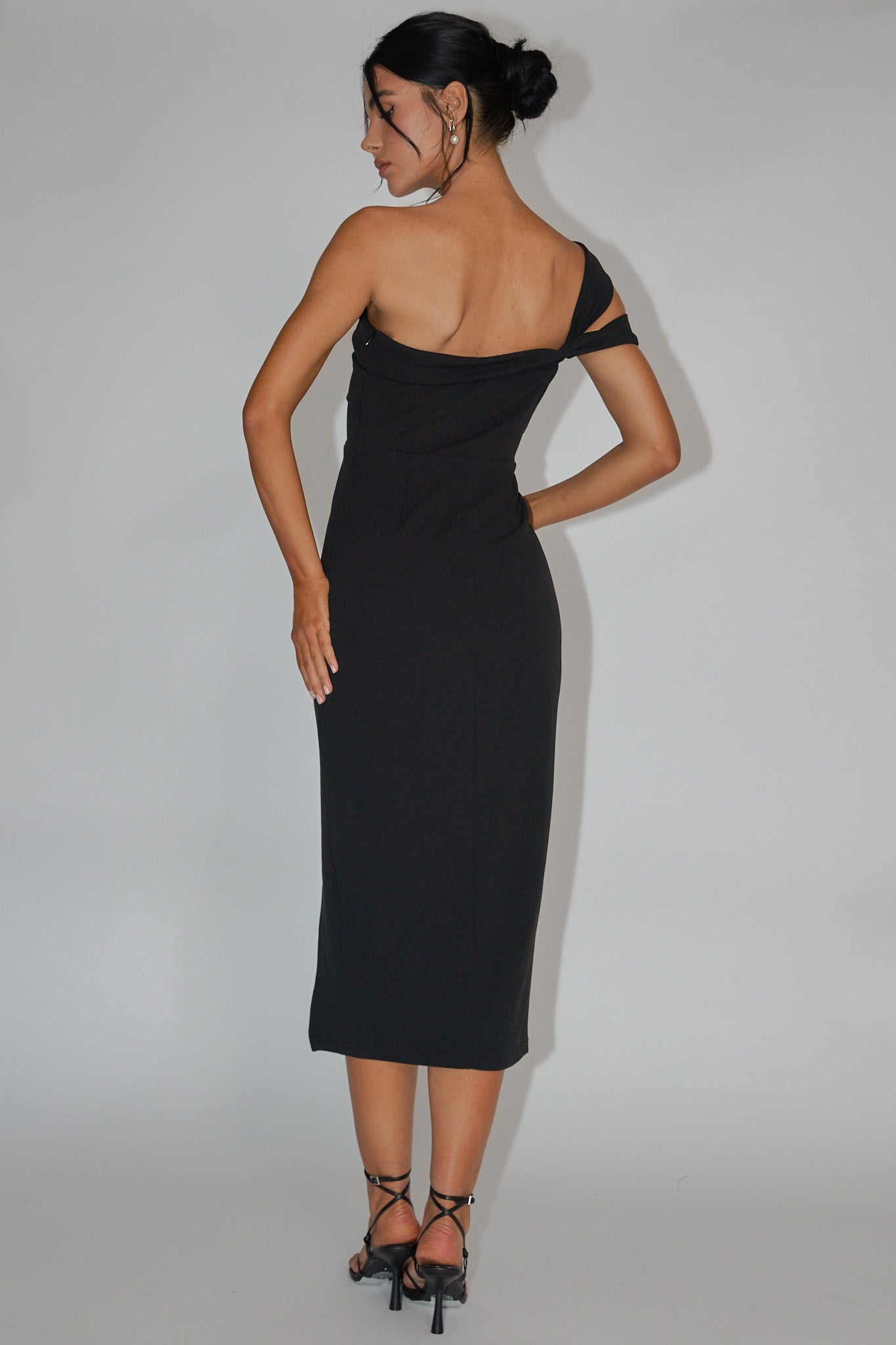 First Impressions One Shoulder Midi Dress Black by Selfie Leslie