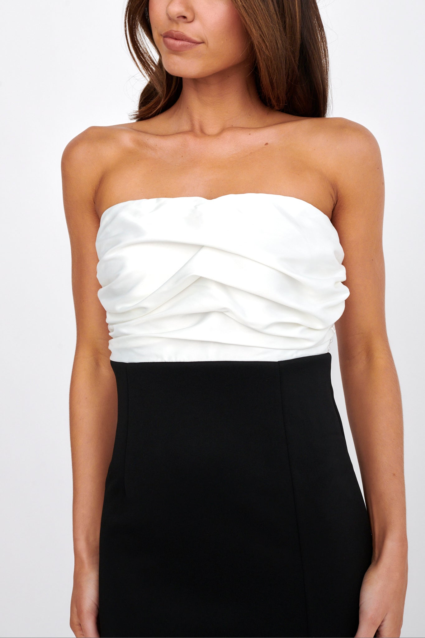 Brandi Strapless Split Midi Dress White/Black Selfie Leslie