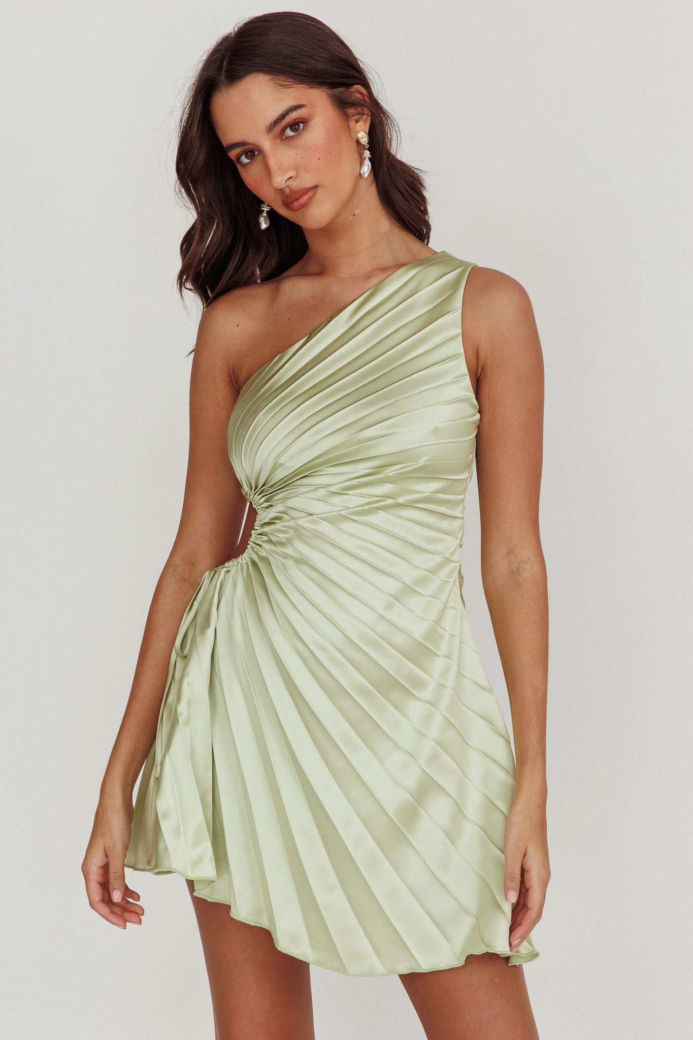 Glow Ray One-Shoulder Pleat Dress Apple by Selfie Leslie