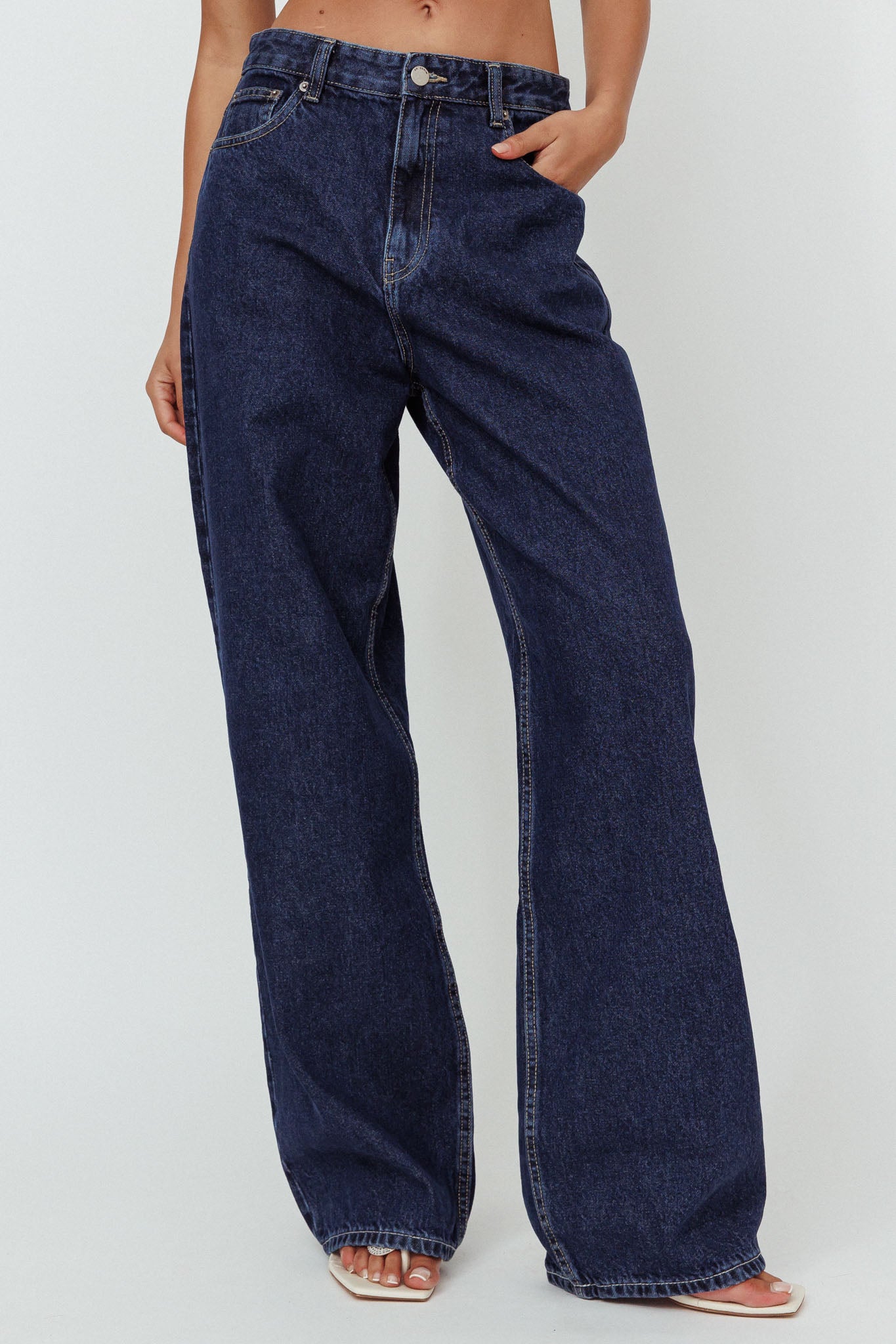 Dr Denim Donna Baggy Jeans Pebble Dark Retro by Selfie Leslie