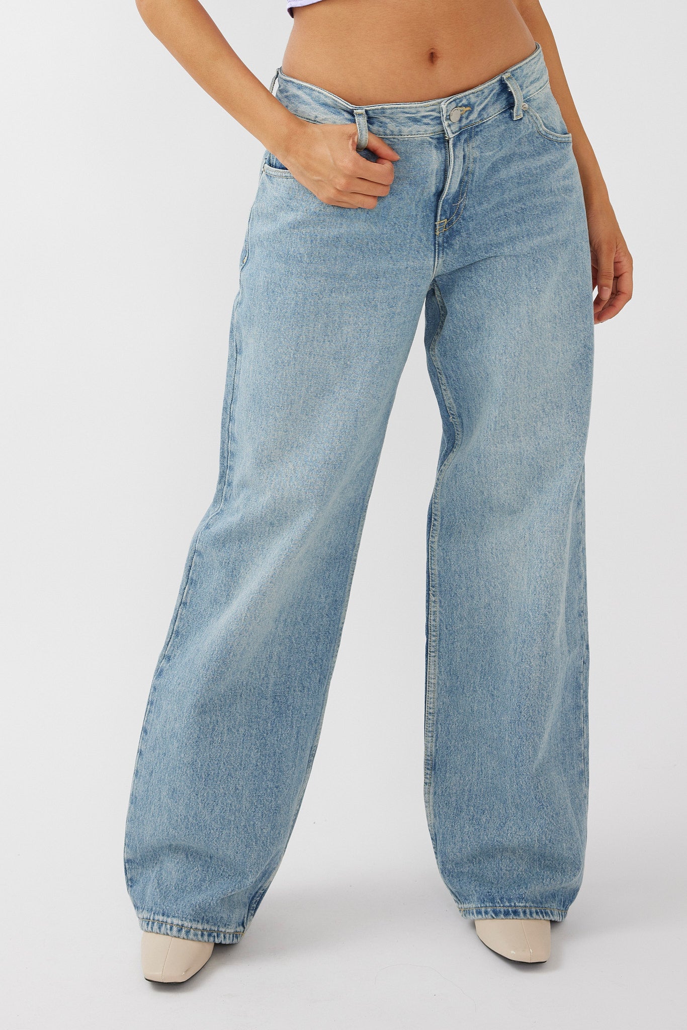 Dr Denim Hill Low Jeans Drift Light Blue by Selfie Leslie