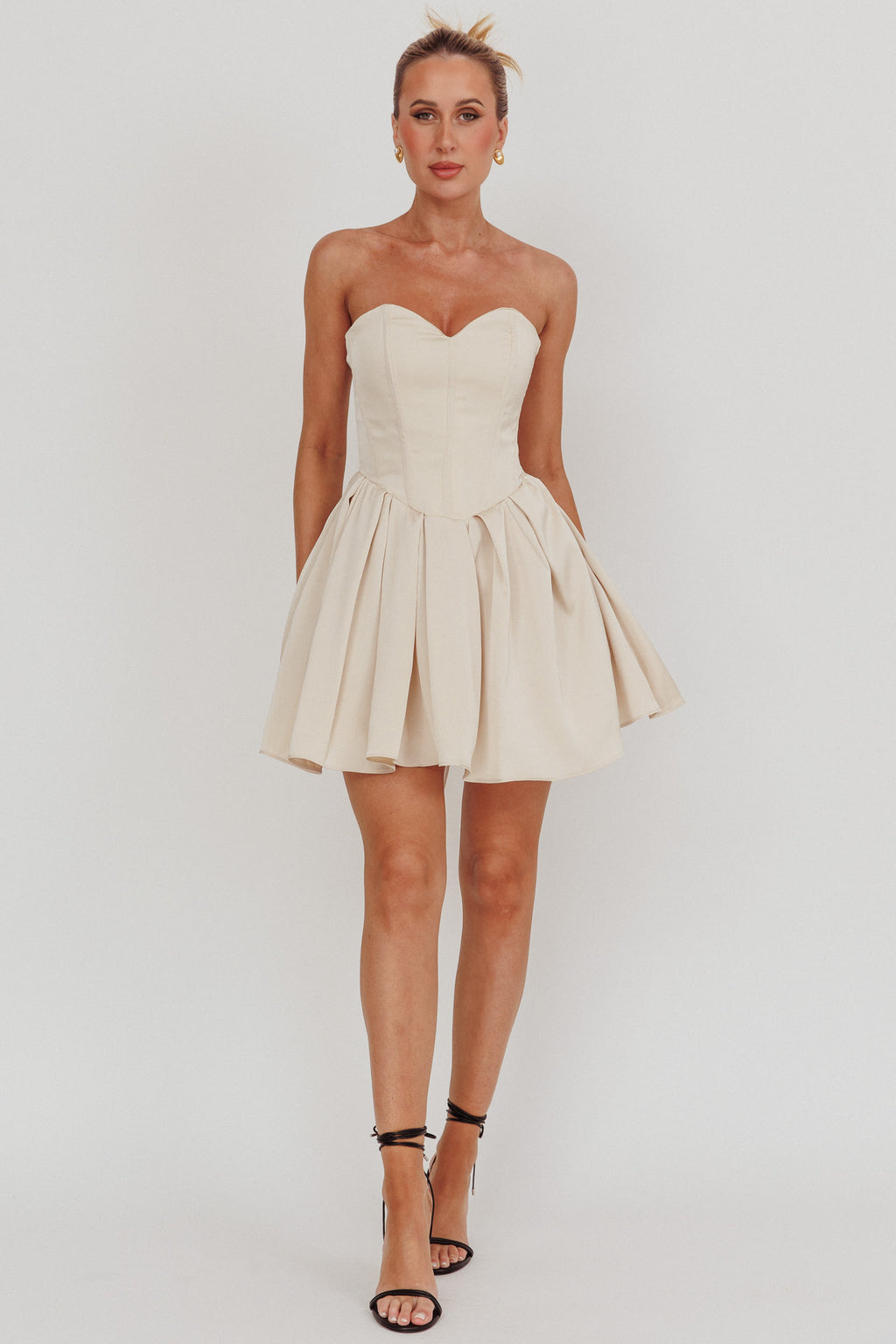 What I Like Sweetheart Neckline Mini Dress Champagne by Selfie Leslie