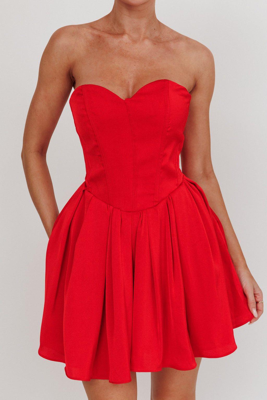 What I Like Sweetheart Neckline Mini Dress Red by Selfie Leslie