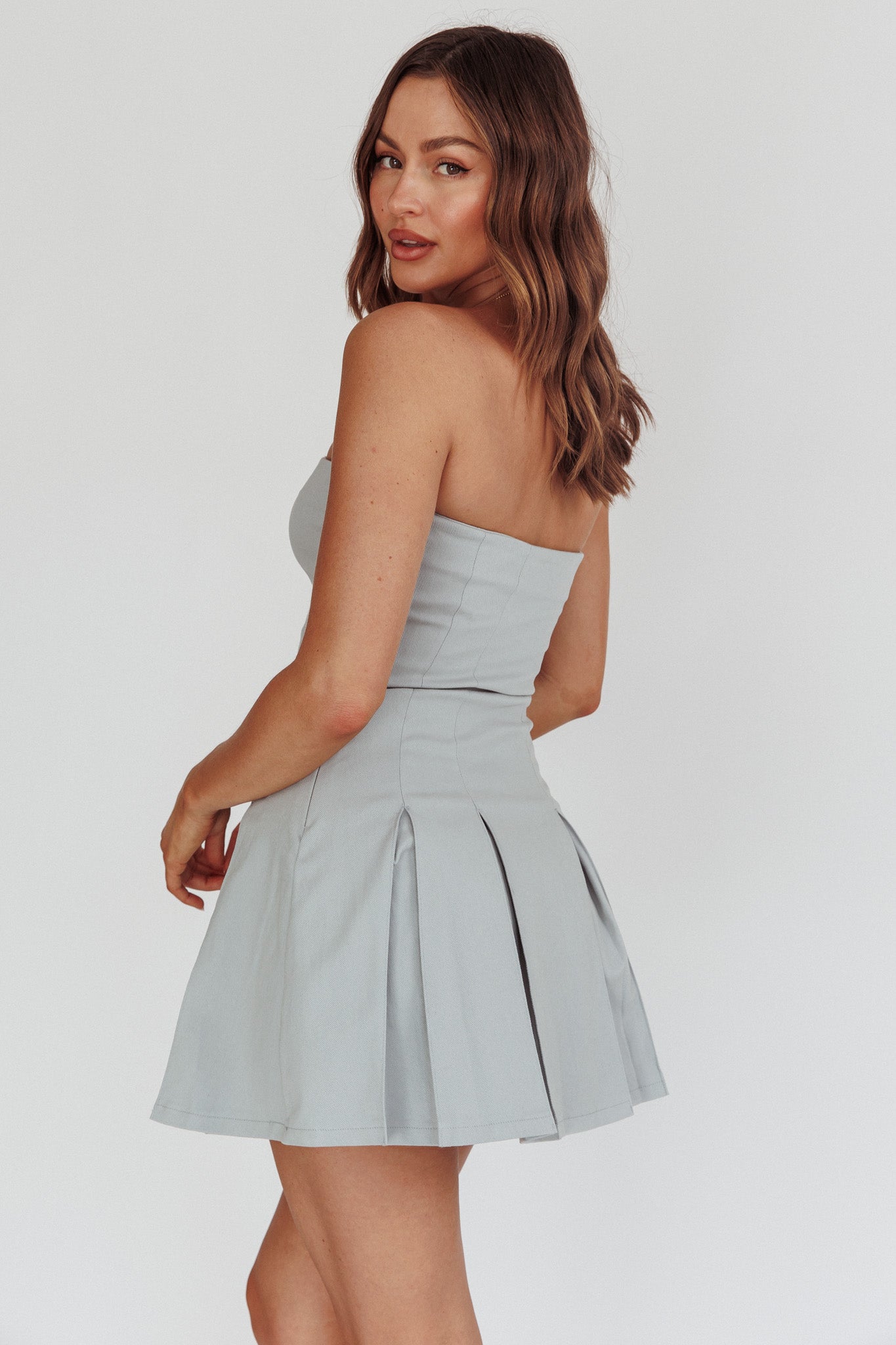 Jeziah Strapless Box Pleat Mini Dress Light Denim Selfie Leslie Jeziah Strapless Box Pleat Mini Dress Light Denim Selfie Leslie
