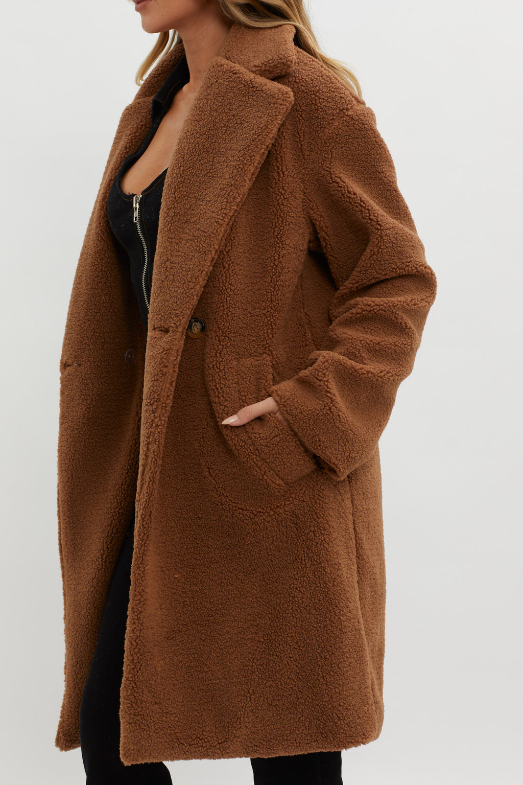 Alaska Long Side Pocket Coat Mocha by Selfie Leslie