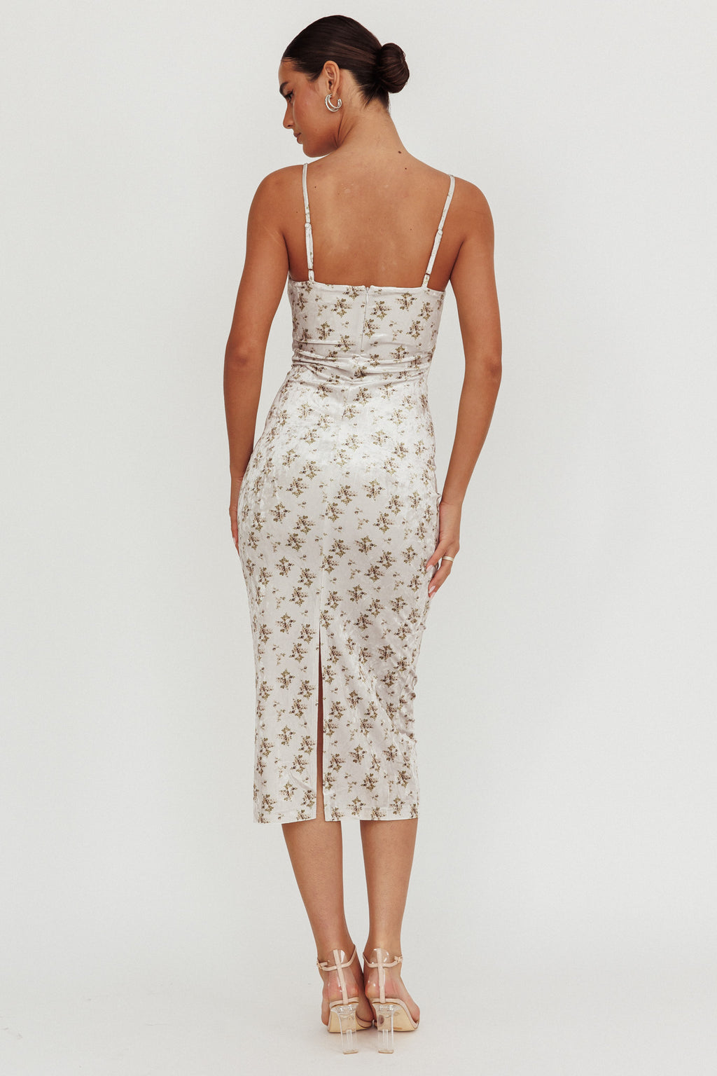Magic Wand Velvet Midi Dress Olive Floral by Selfie Leslie