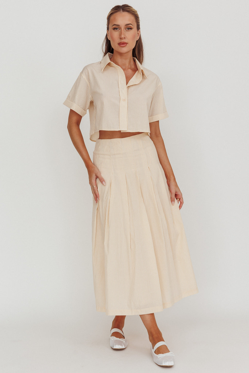 Zealous A-Line Striped Midi Skirt Beige/Off White by Selfie Leslie