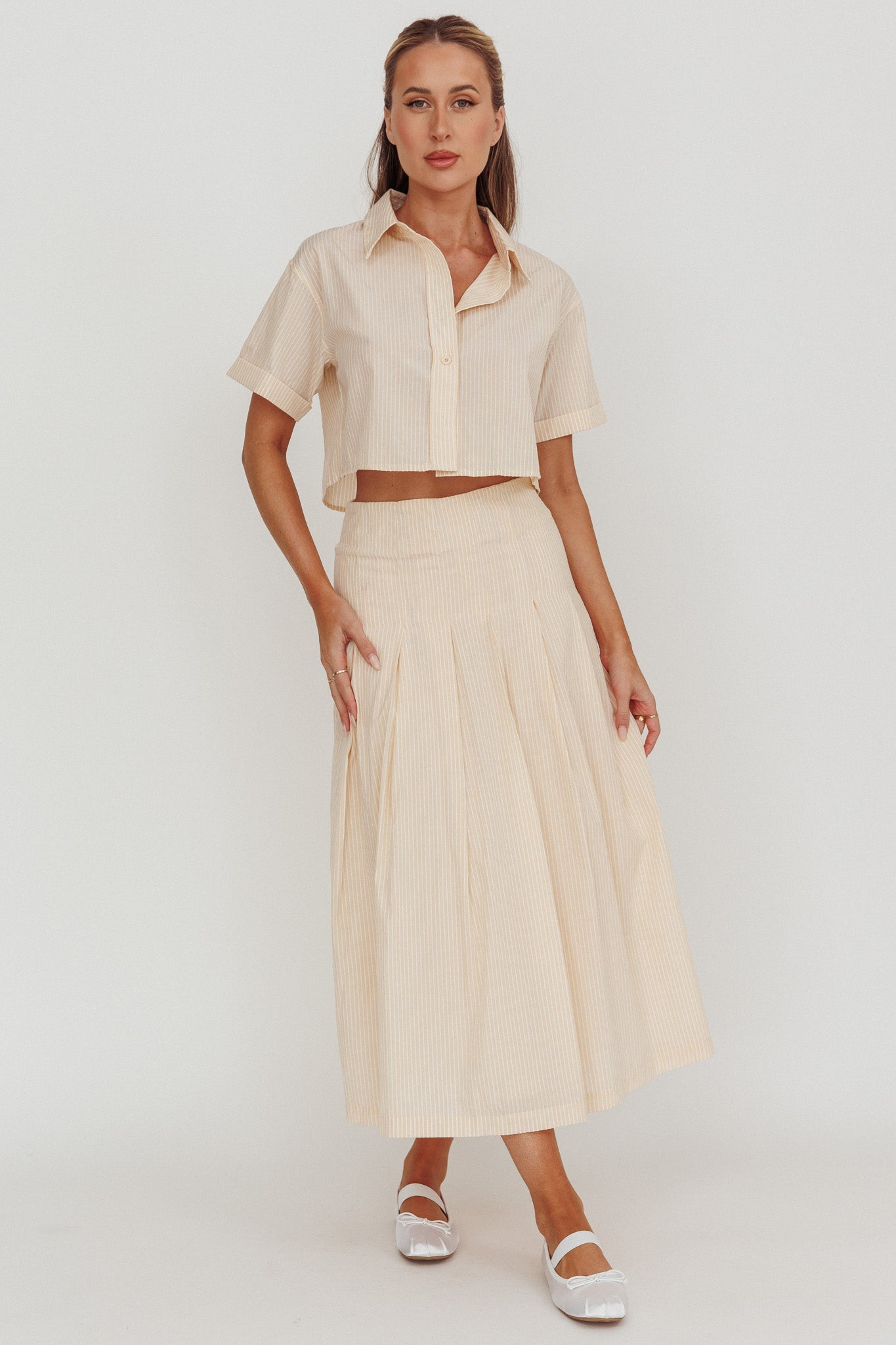 Zealous A-Line Striped Midi Skirt Beige/Off White by Selfie Leslie