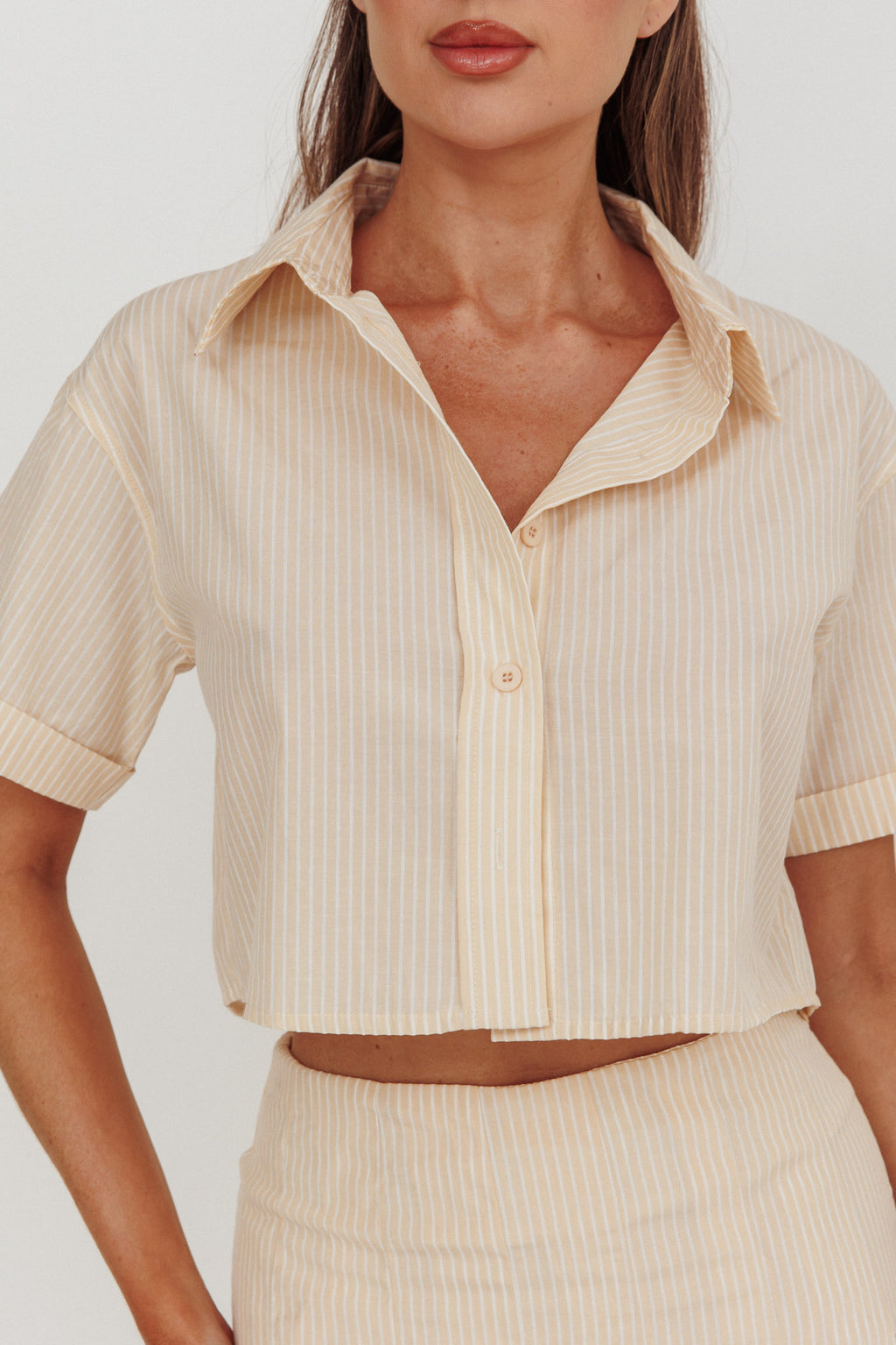 Zealous Boxy Cropped Striped Shirt Beige/Off White by Selfie Leslie