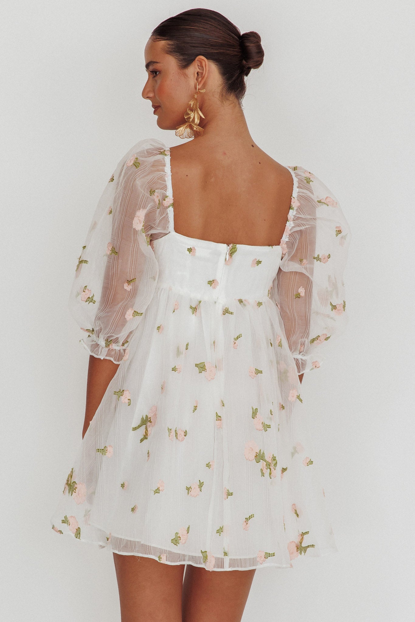 Helen Floral Organza Mini Dress White Pink by Selfie Leslie