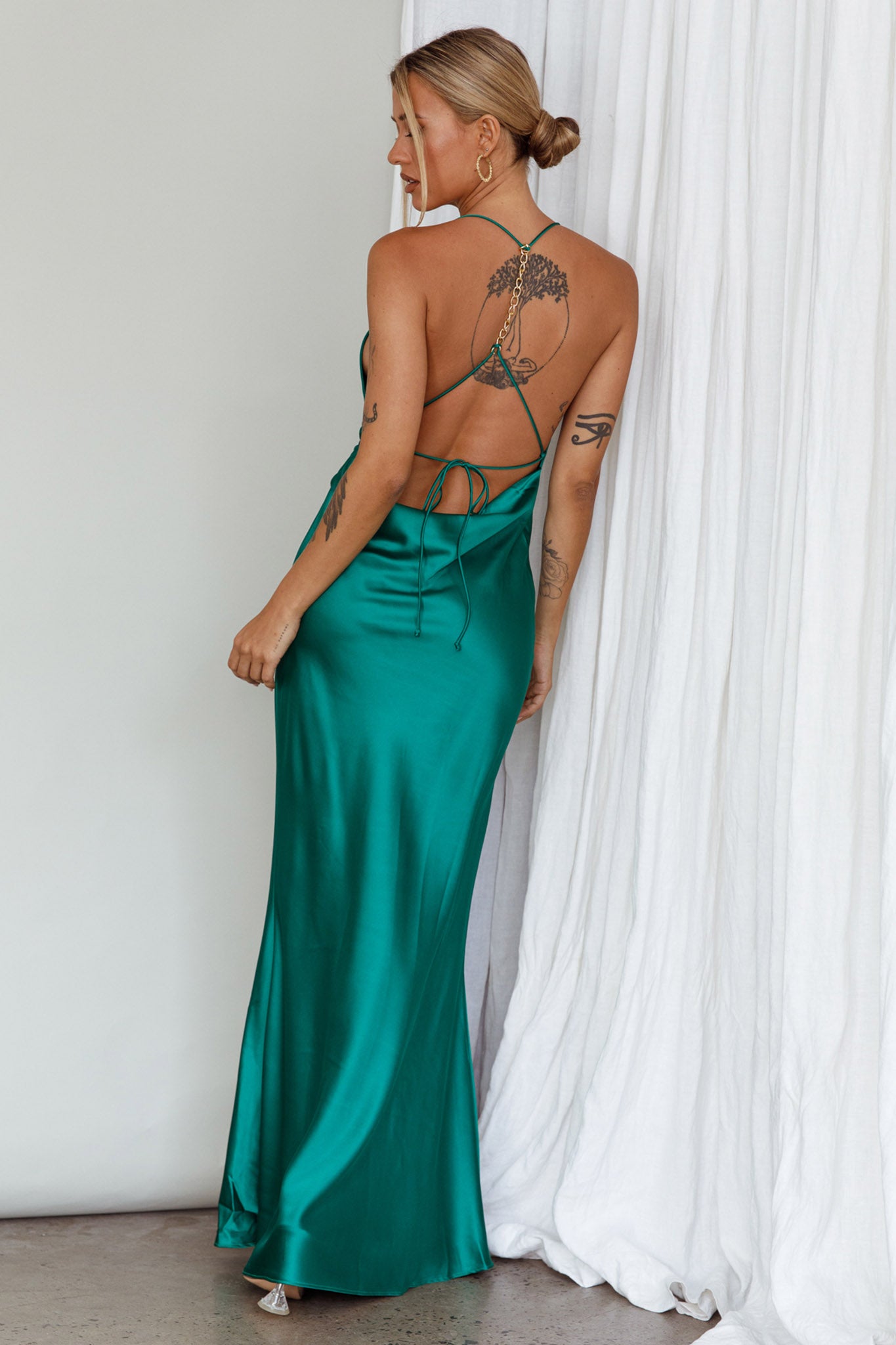 Palma Low Back Strappy Maxi Dress Emerald | Selfie Leslie Palma Low Back Strappy Maxi Dress Emerald | Selfie Leslie