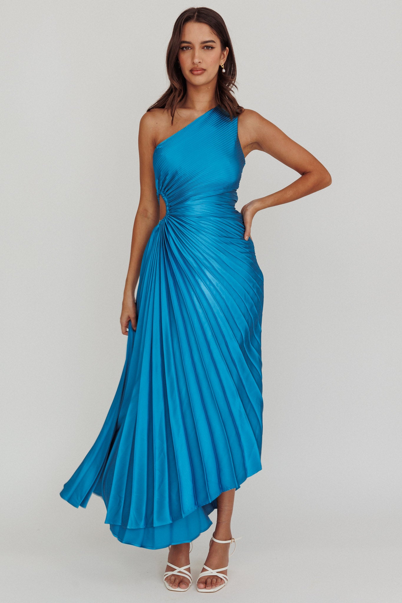 Brooklynn One-Shoulder Accordion Pleat Satin Midi Dress Teal L Brooklynn One-Shoulder Accordion Pleat Satin Midi Dress Teal L