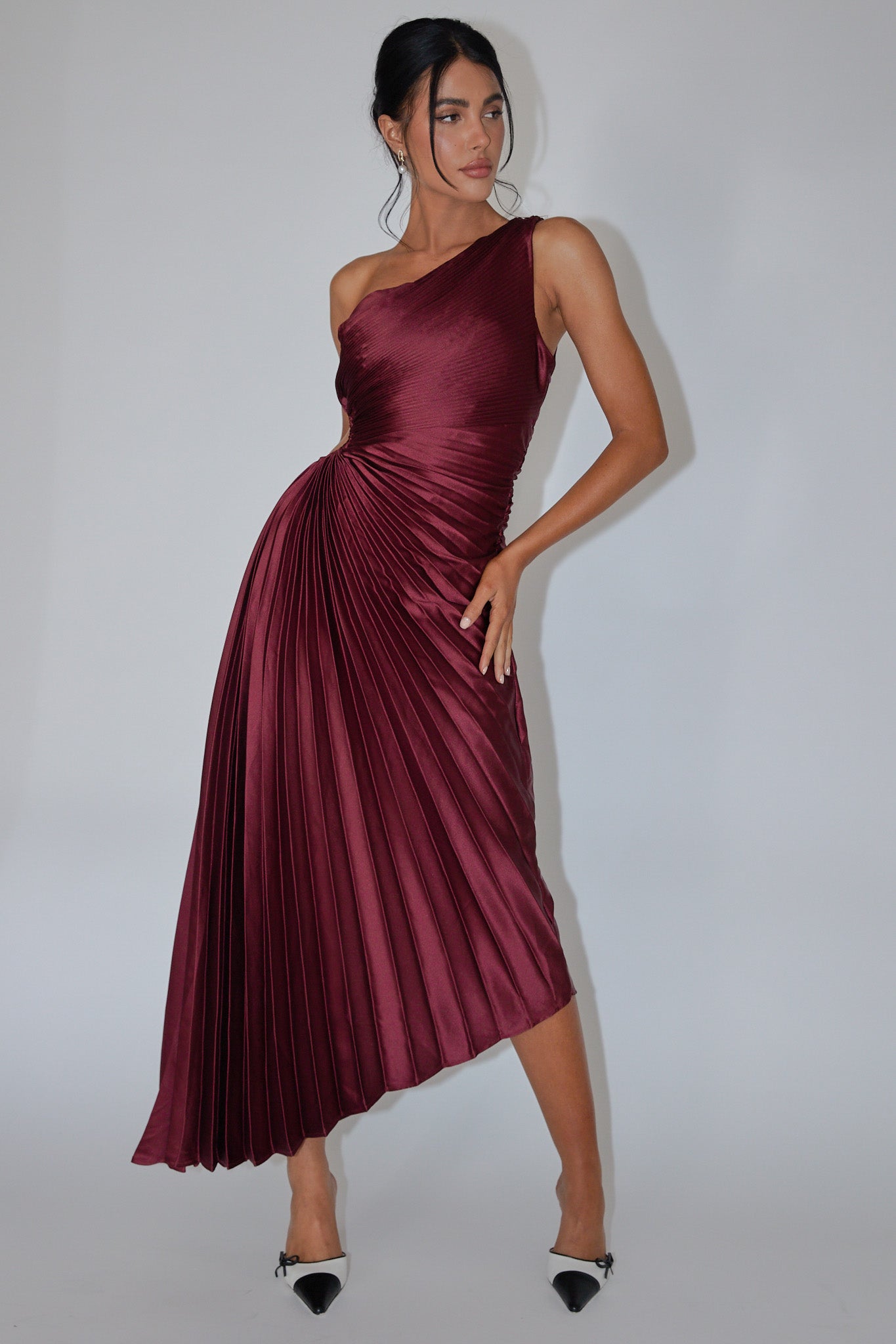 Shop the Brooklynn One-Shoulder Accordion Pleat Dress Wine