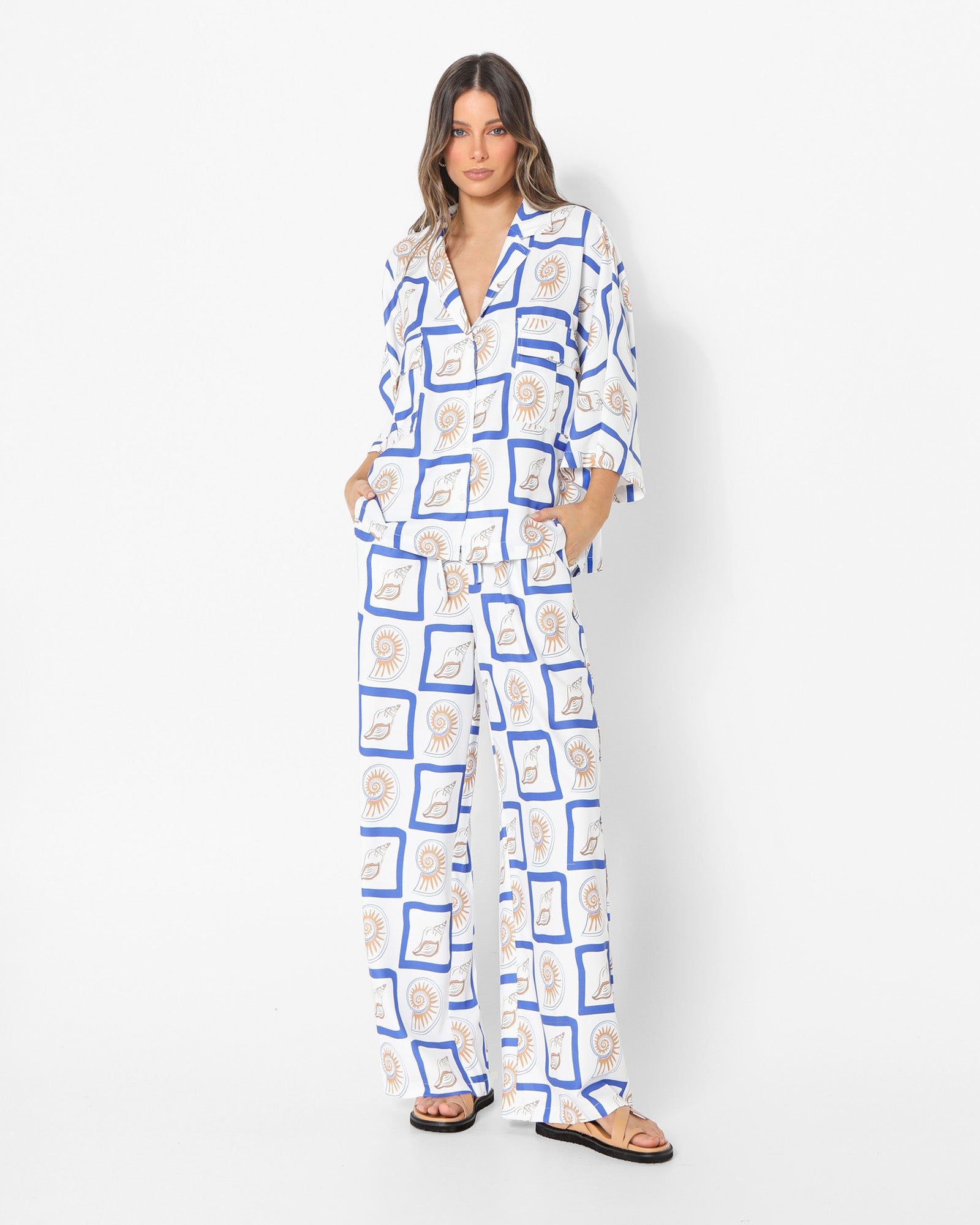 LOST IN LUNAR Zeni Pants Shell Print by Selfie Leslie