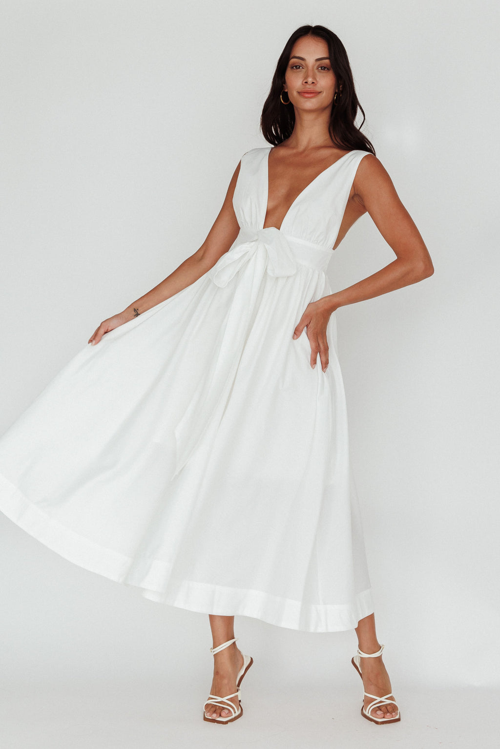 Indira Tied Bust Midi Dress Off White by Selfie Leslie