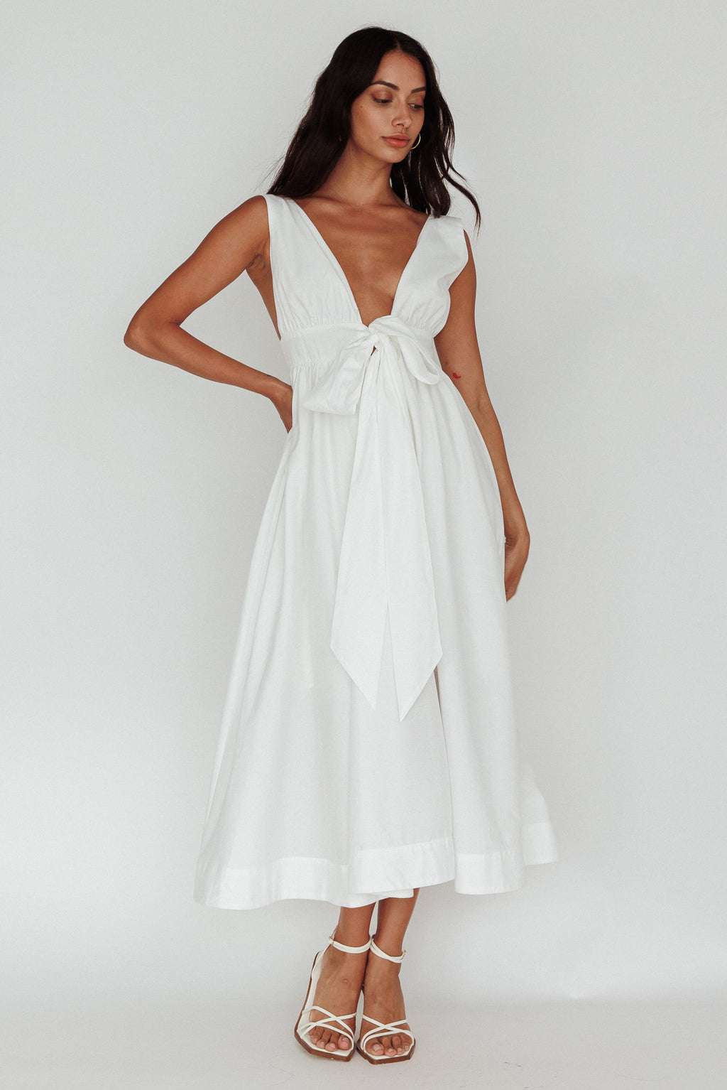 Indira Tied Bust Midi Dress Off White by Selfie Leslie