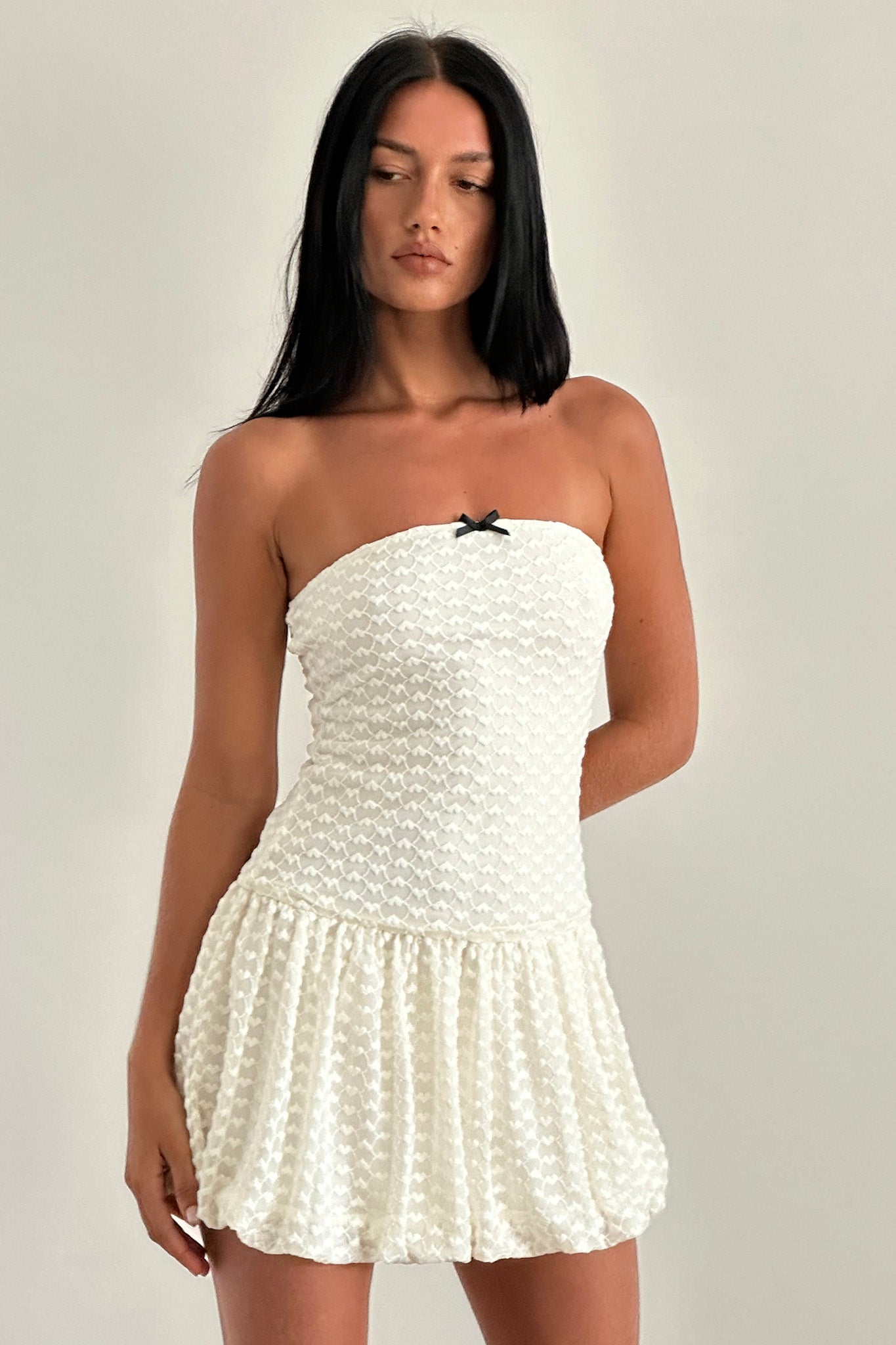 Mistee Bandeau Bubble Hem Mini Dress Lace Ivory | Selfie Leslie
