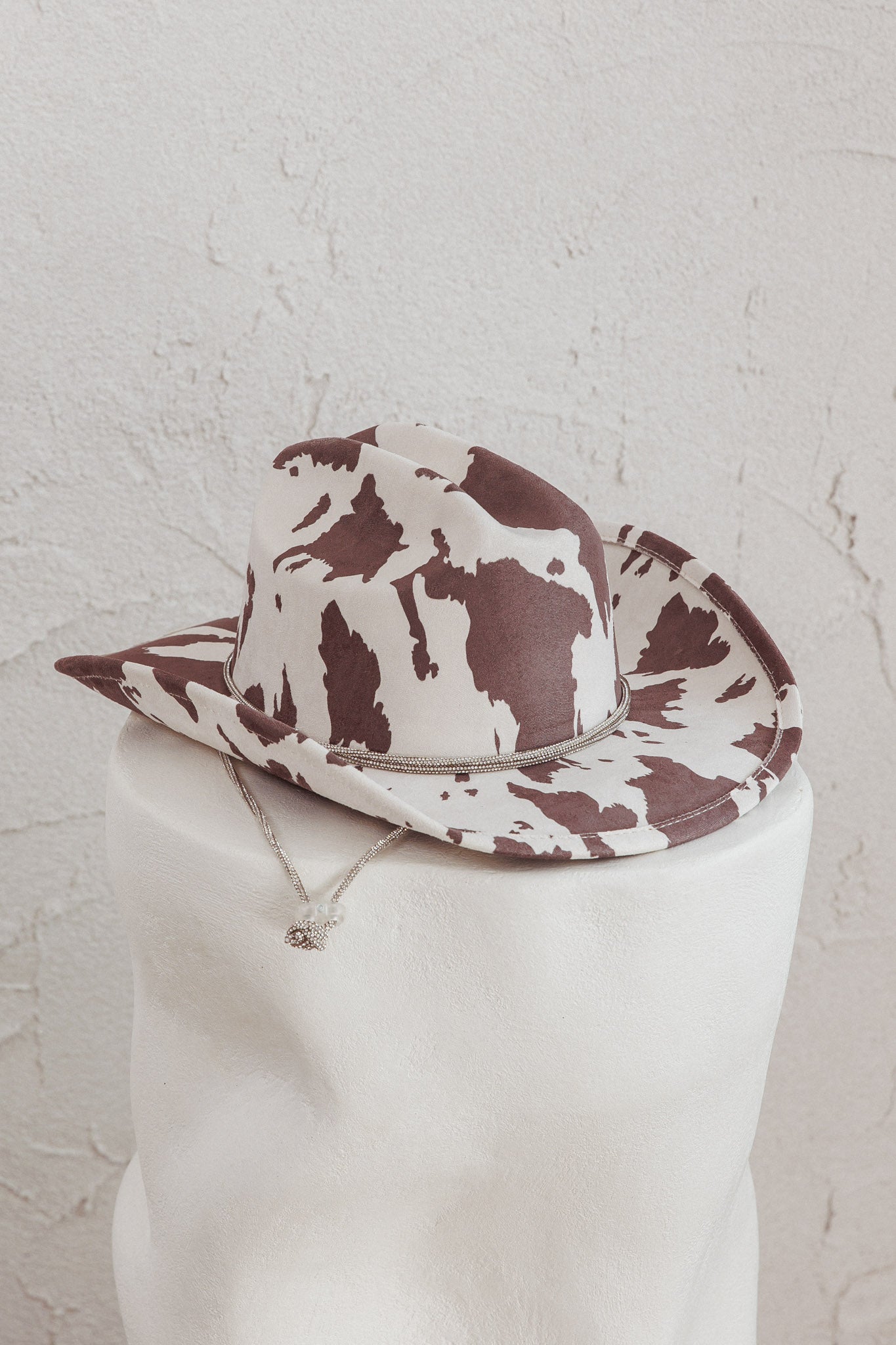 Tucson Cowboy Hat Cow Print Brown/Ivory by Selfie Leslie