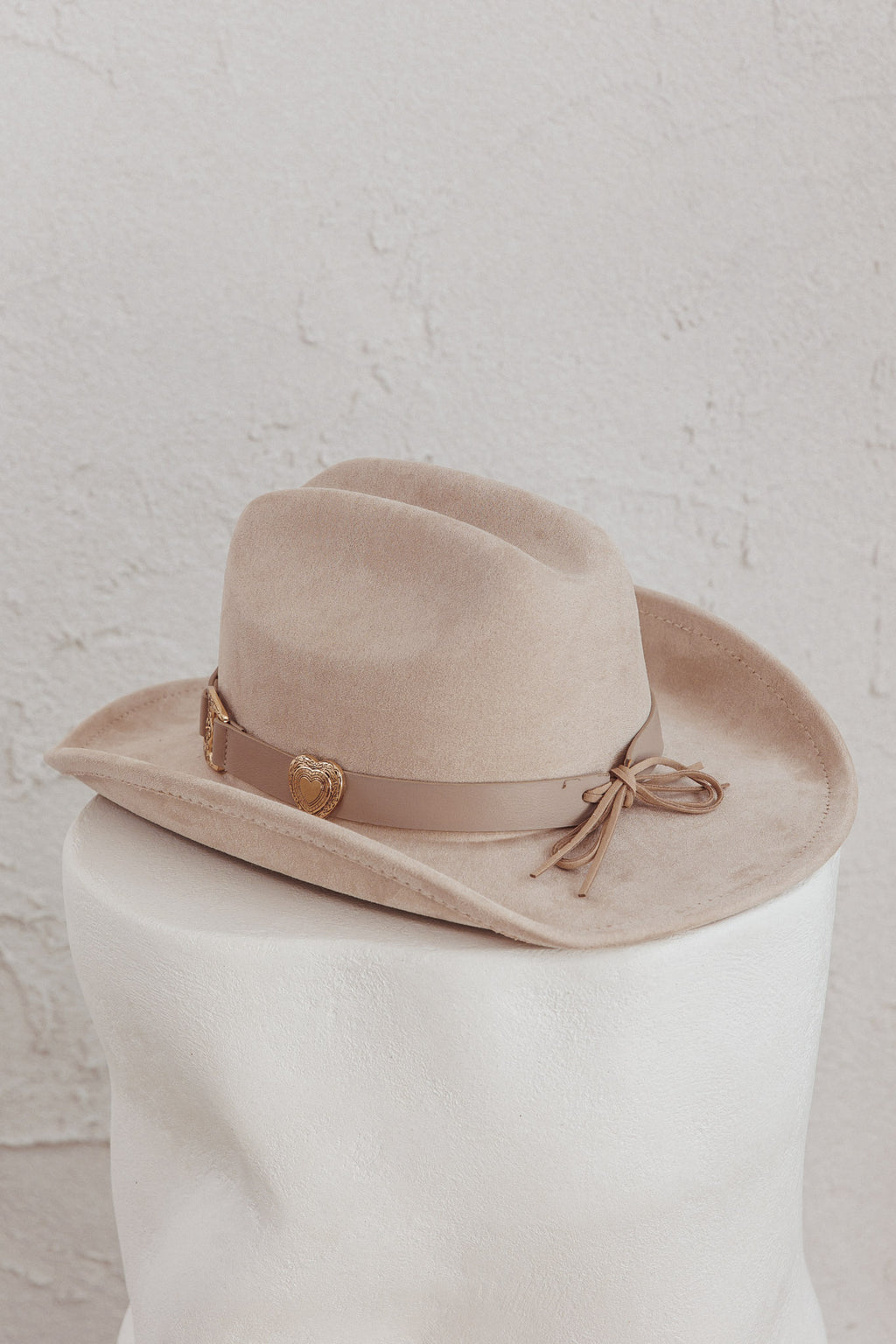 Longhorn Heart Decoration Cowboy Hat Khaki by Selfie Leslie