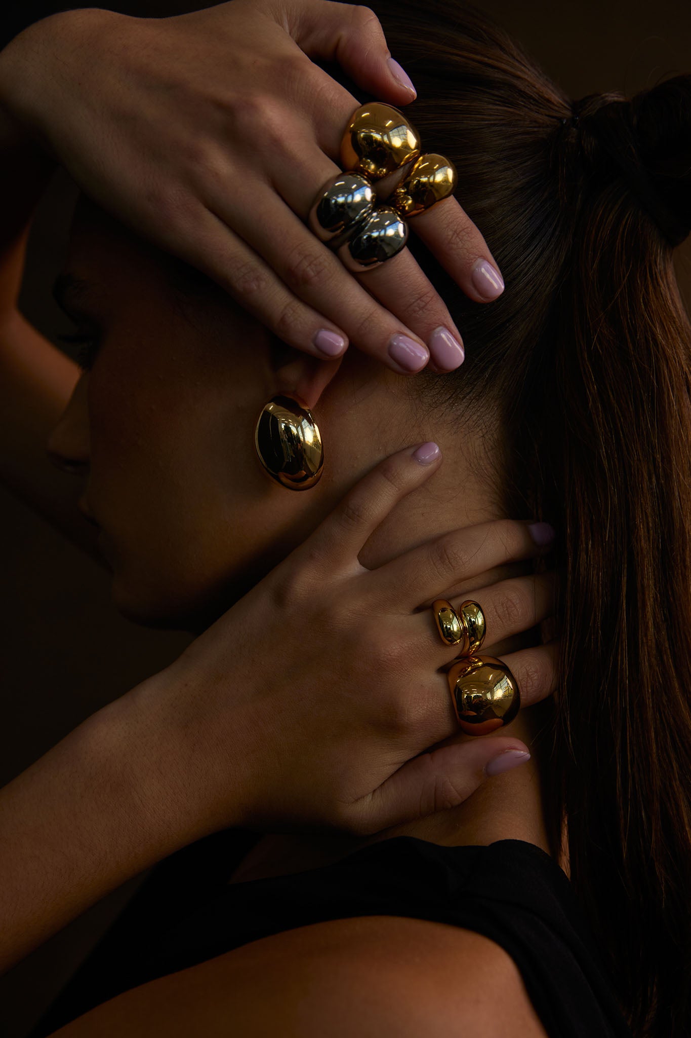 NOAH Chunky Ring Large Gold by Selfie Leslie