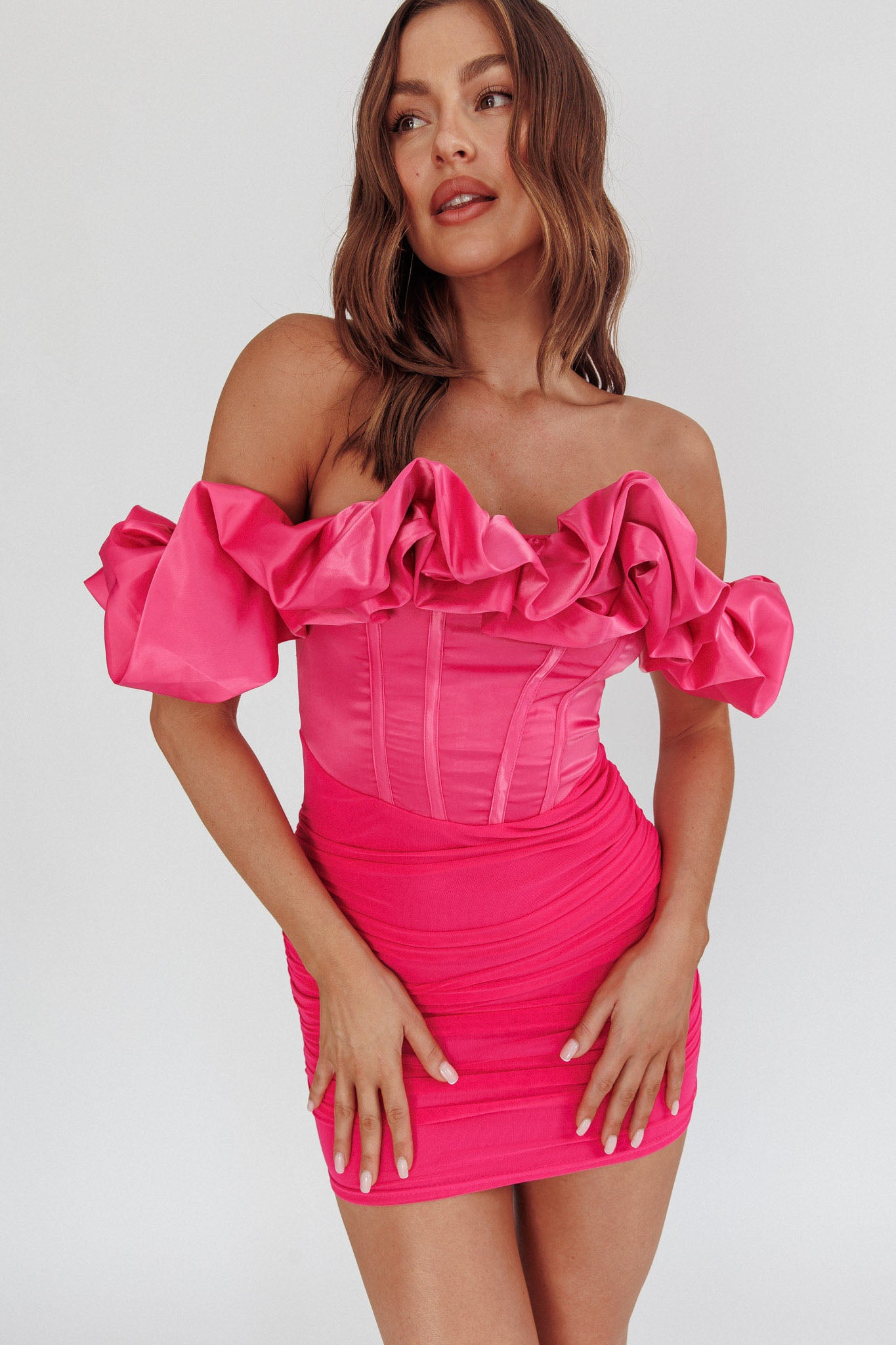 Arista Off-Shoulder Ruched Mini Dress Hot Pink M Arista Off-Shoulder Ruched Mini Dress Hot Pink M