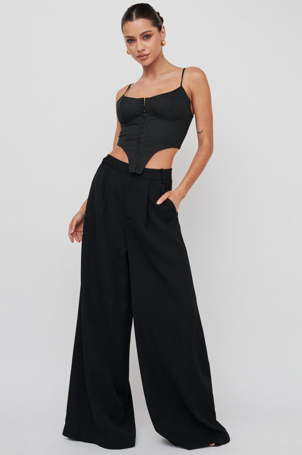 Dante Wide-Leg Pants Black by Selfie Leslie