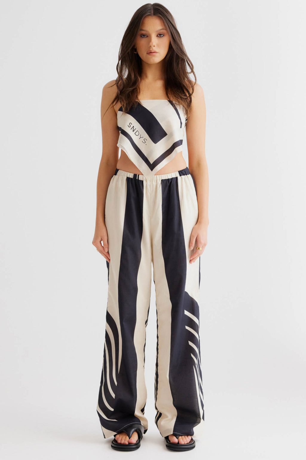 SNDYS Alba Pant Black Print by Selfie Leslie