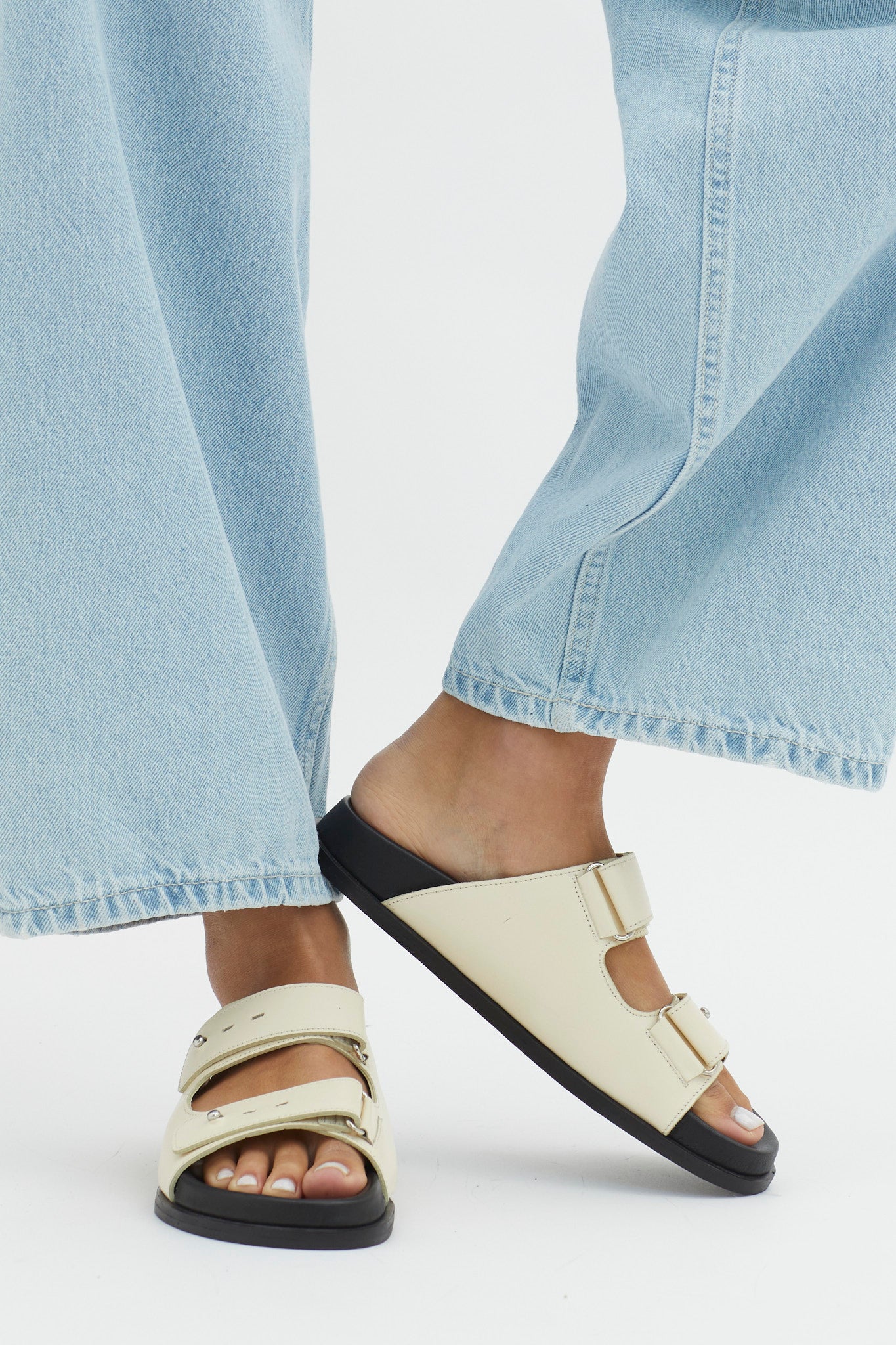SOL SANA Versus Footbed Off White by Selfie Leslie